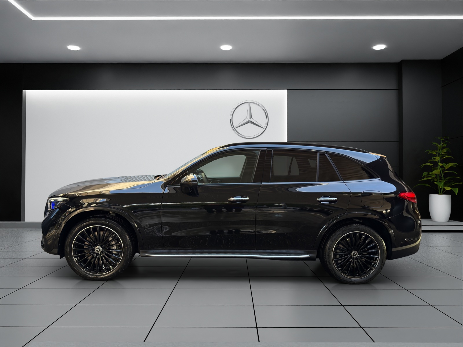 Image MERCEDES-BENZ GLC-300 GLC 300 e 4Matic EQ Star 9G-Tronic