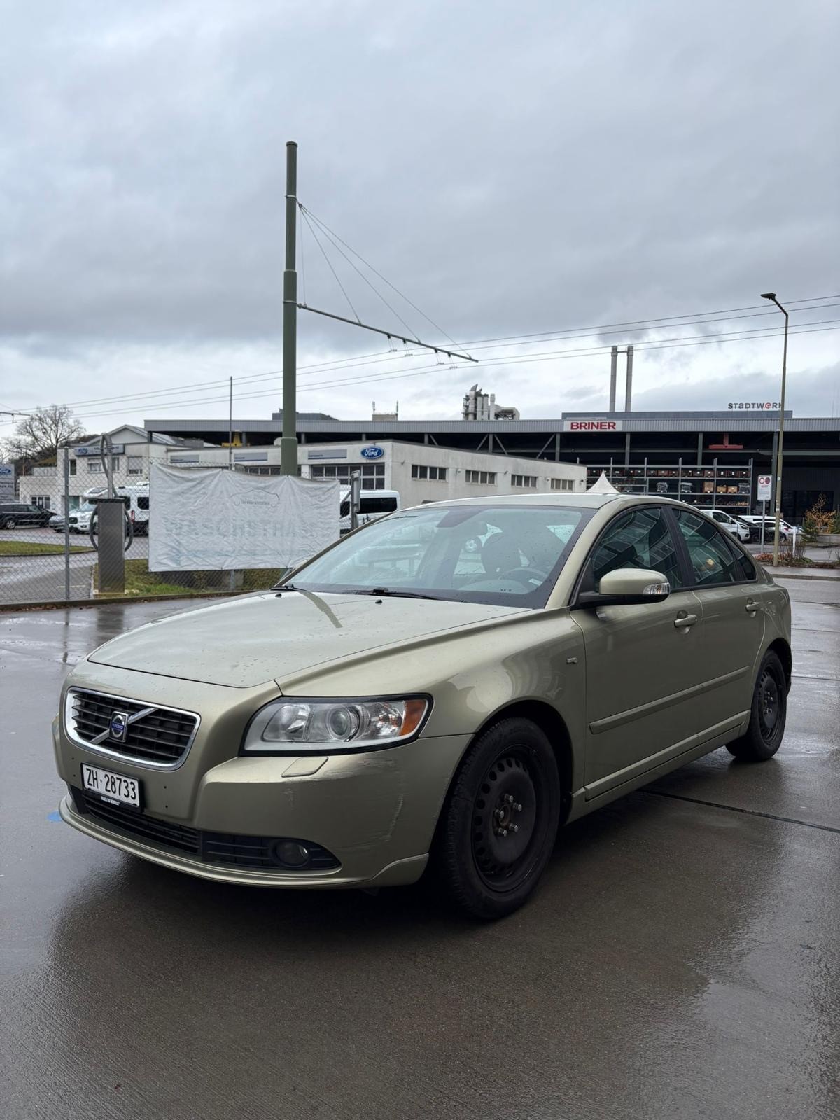 VOLVO S40