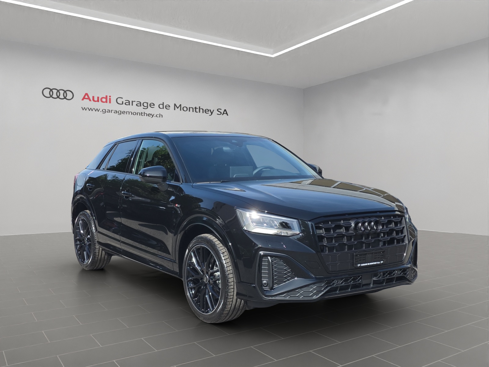 AUDI Q2 35 TFSI S line S-tronic-image-2