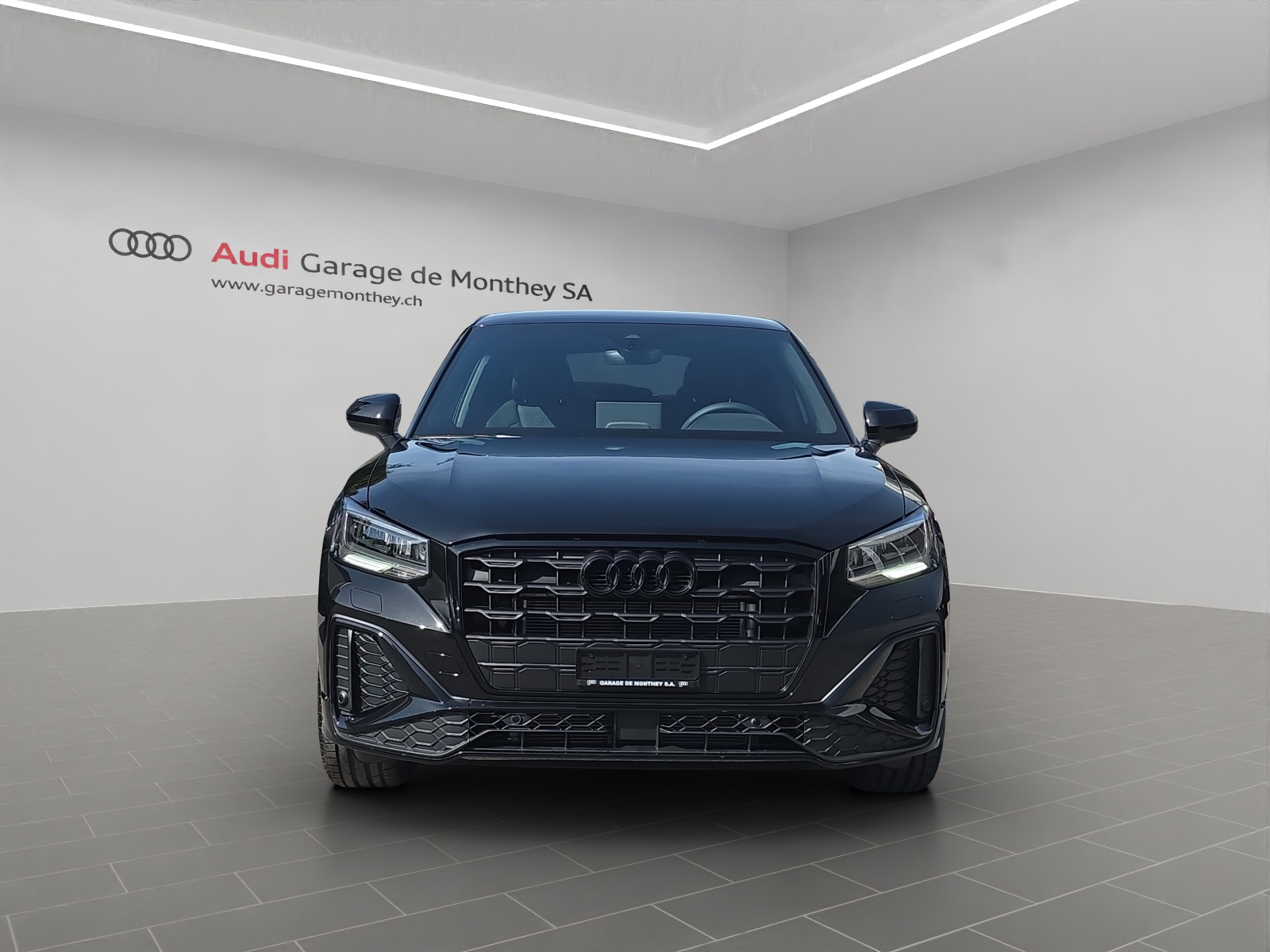 AUDI Q2 35 TFSI S line S-tronic-image-1