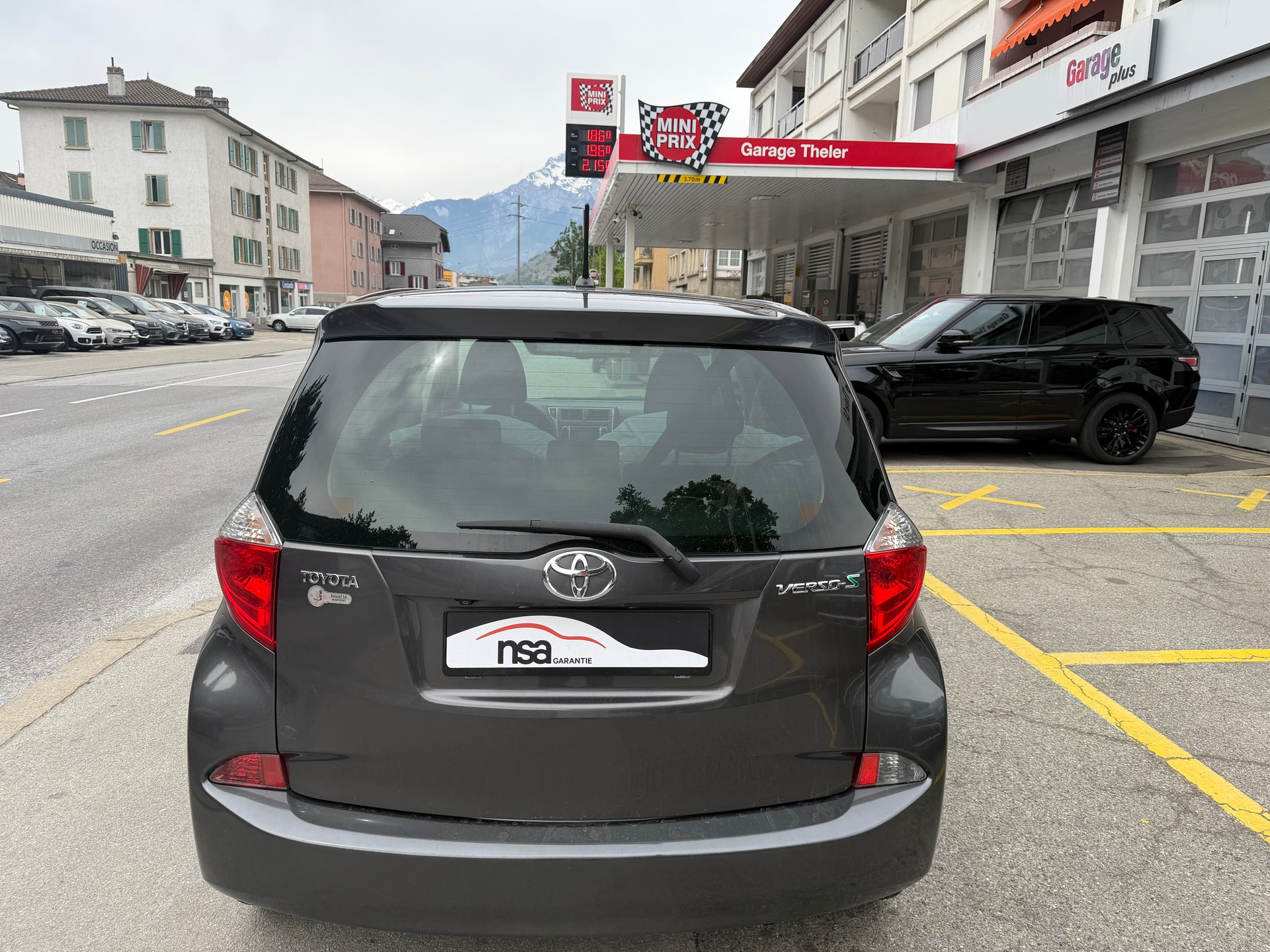 TOYOTA Verso-S 1.33 Linea Luna-showroom-element-3
