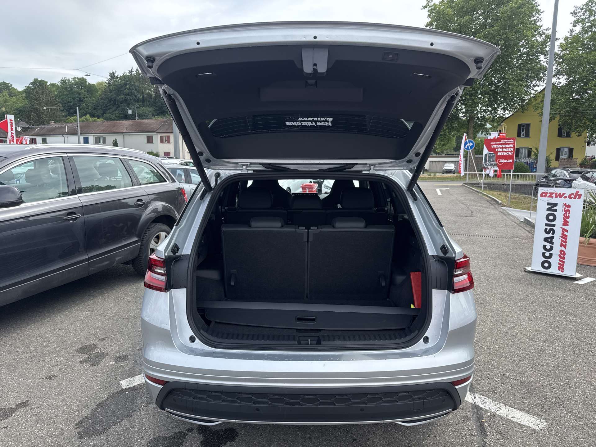 SKODA Kodiaq 2.0 TDi Sportline DSG-Automat 7-Plätzer-image-7