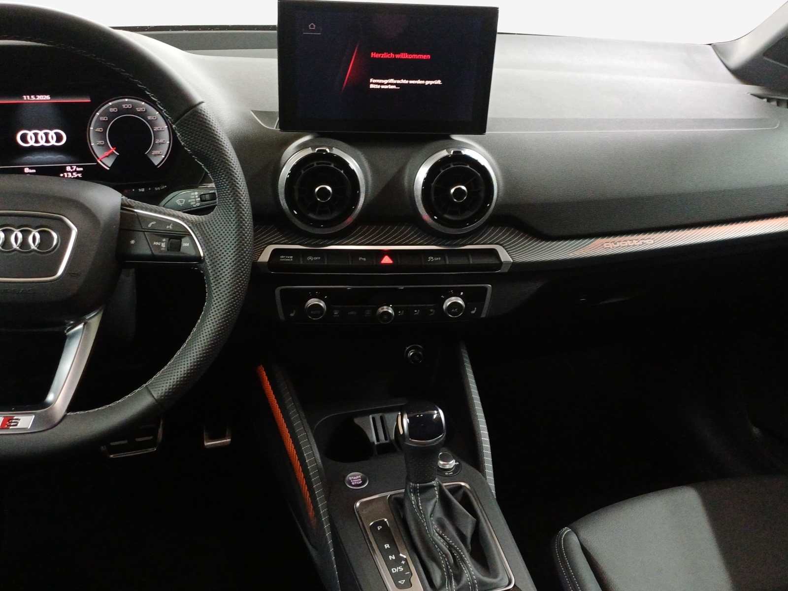 AUDI Q2 40 TFSI S line quattro S-tronic-image-10