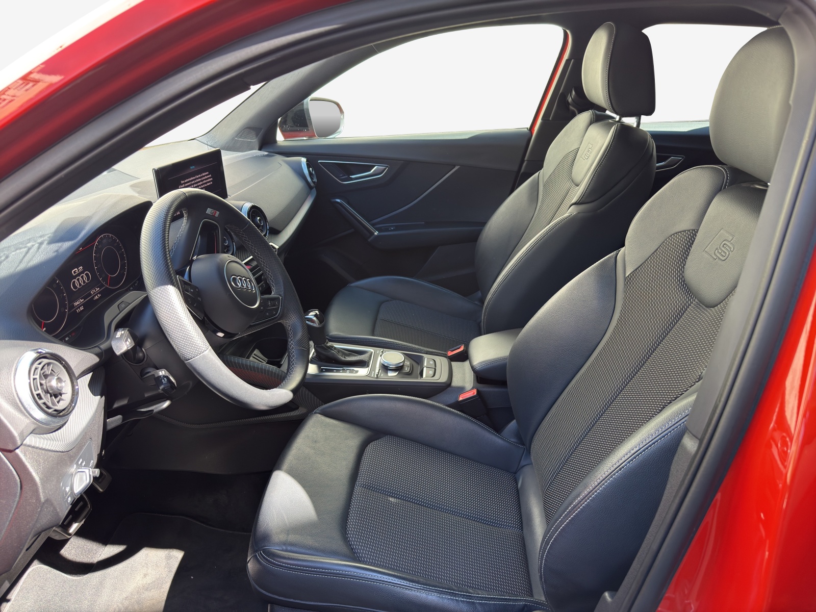 AUDI Q2 35 TFSI S line S-tronic-image-7