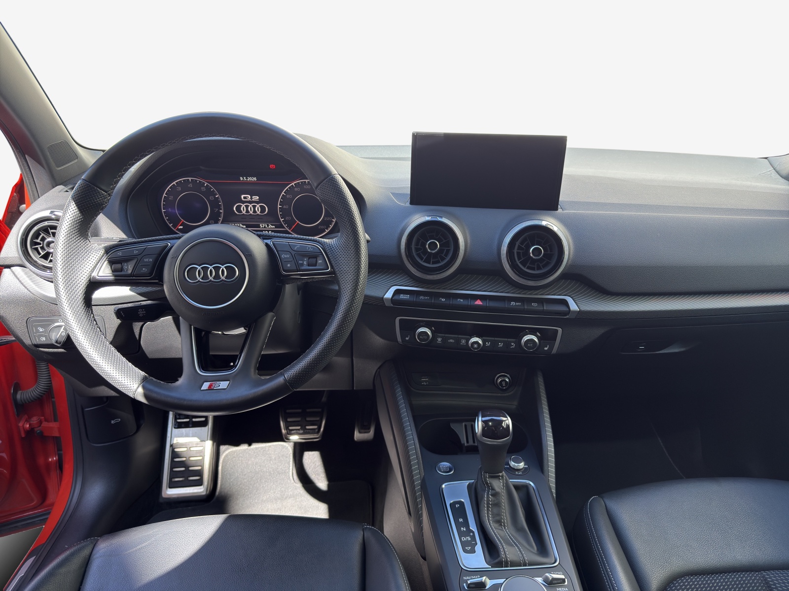 AUDI Q2 35 TFSI S line S-tronic-image-8