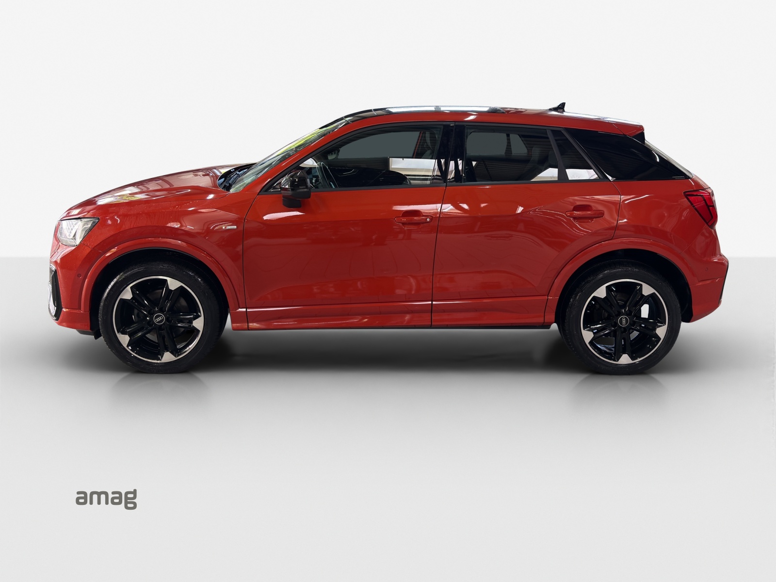 AUDI Q2 35 TFSI S line S-tronic-image-1