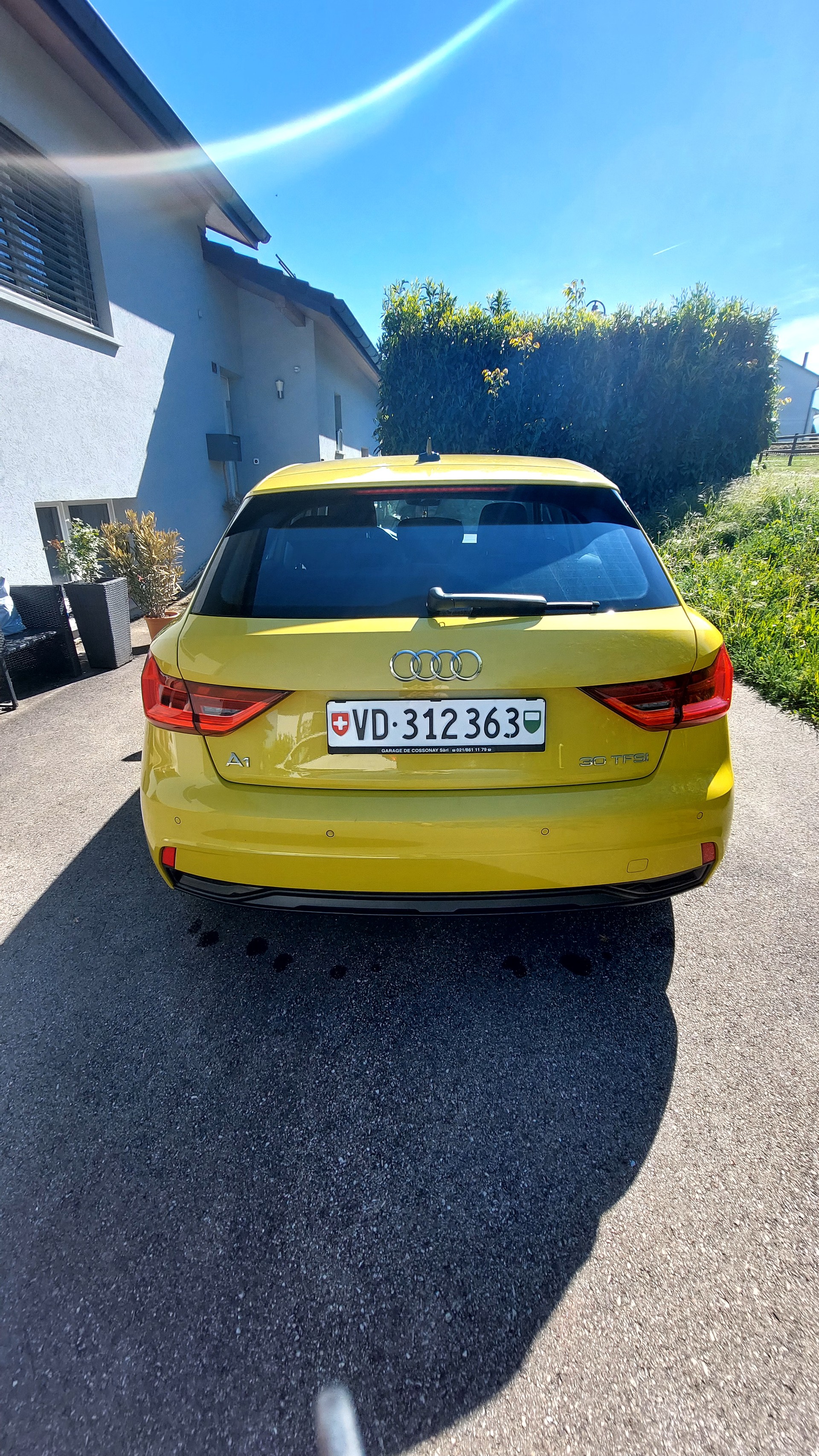 AUDI 1.0 30 TFSI S Line S-Tronic-image-2