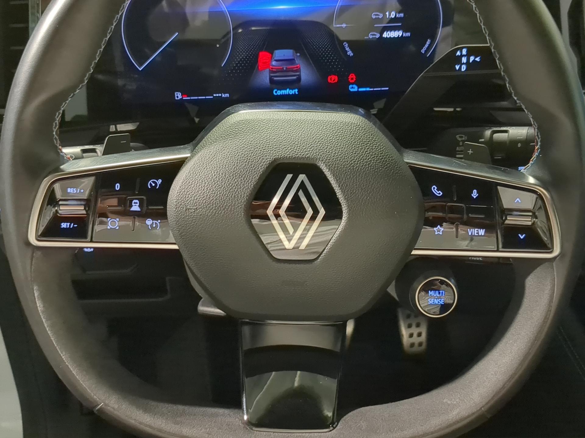 RENAULT Austral 1.2 HEV 200 Techno Esprit Alpine A-image-9