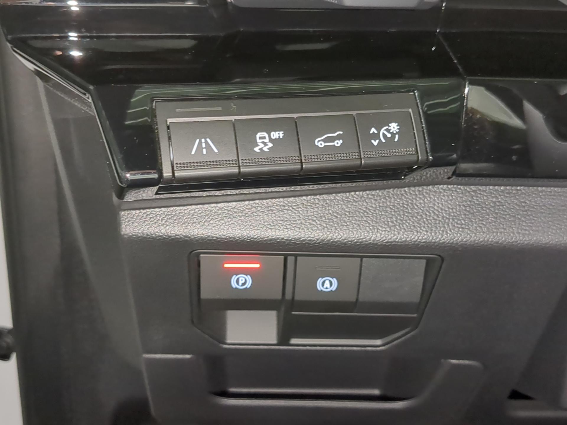RENAULT Austral 1.2 HEV 200 Techno Esprit Alpine A-image-18