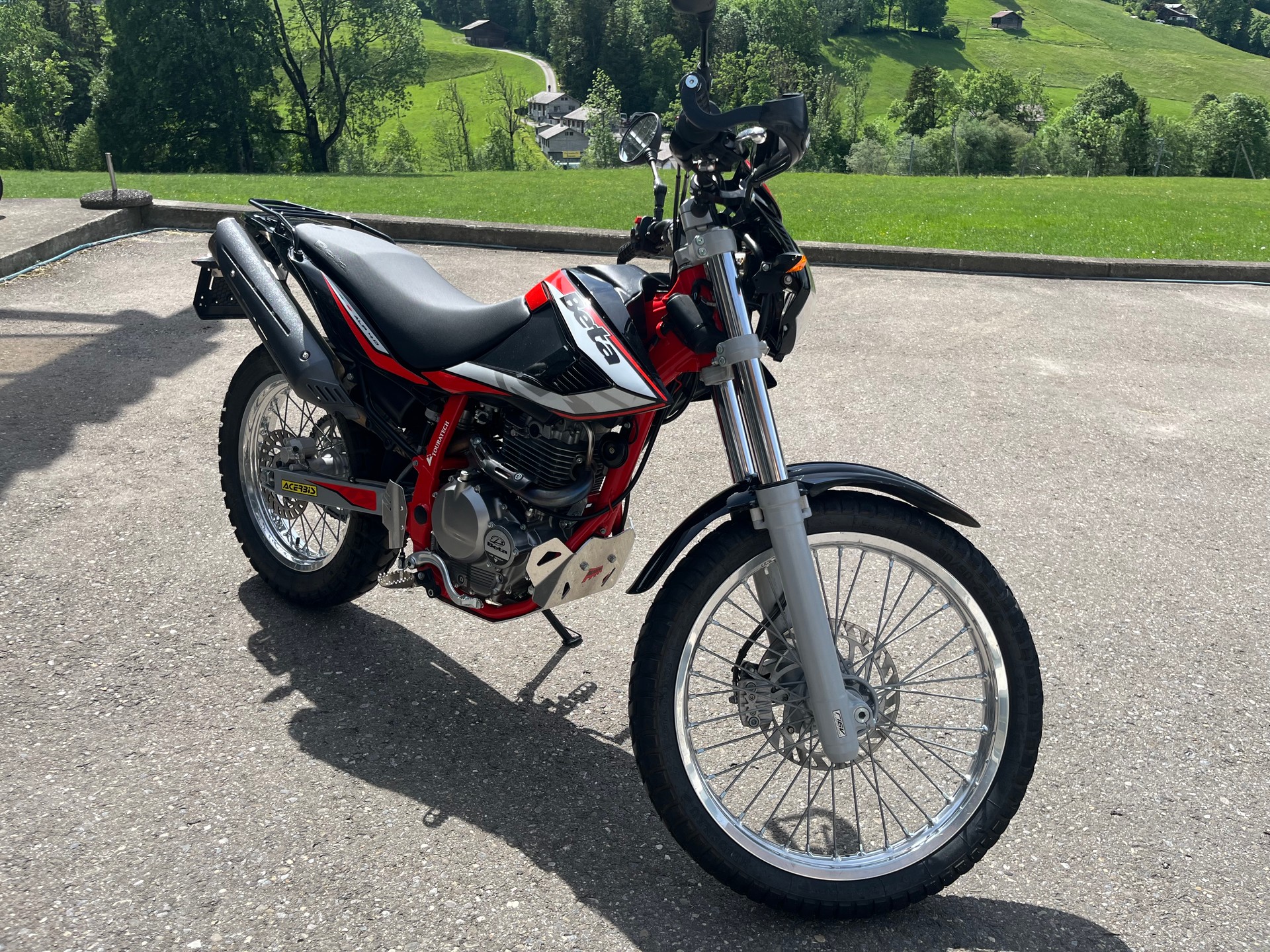 BETA Alp 4.0-4T Enduro-image-4