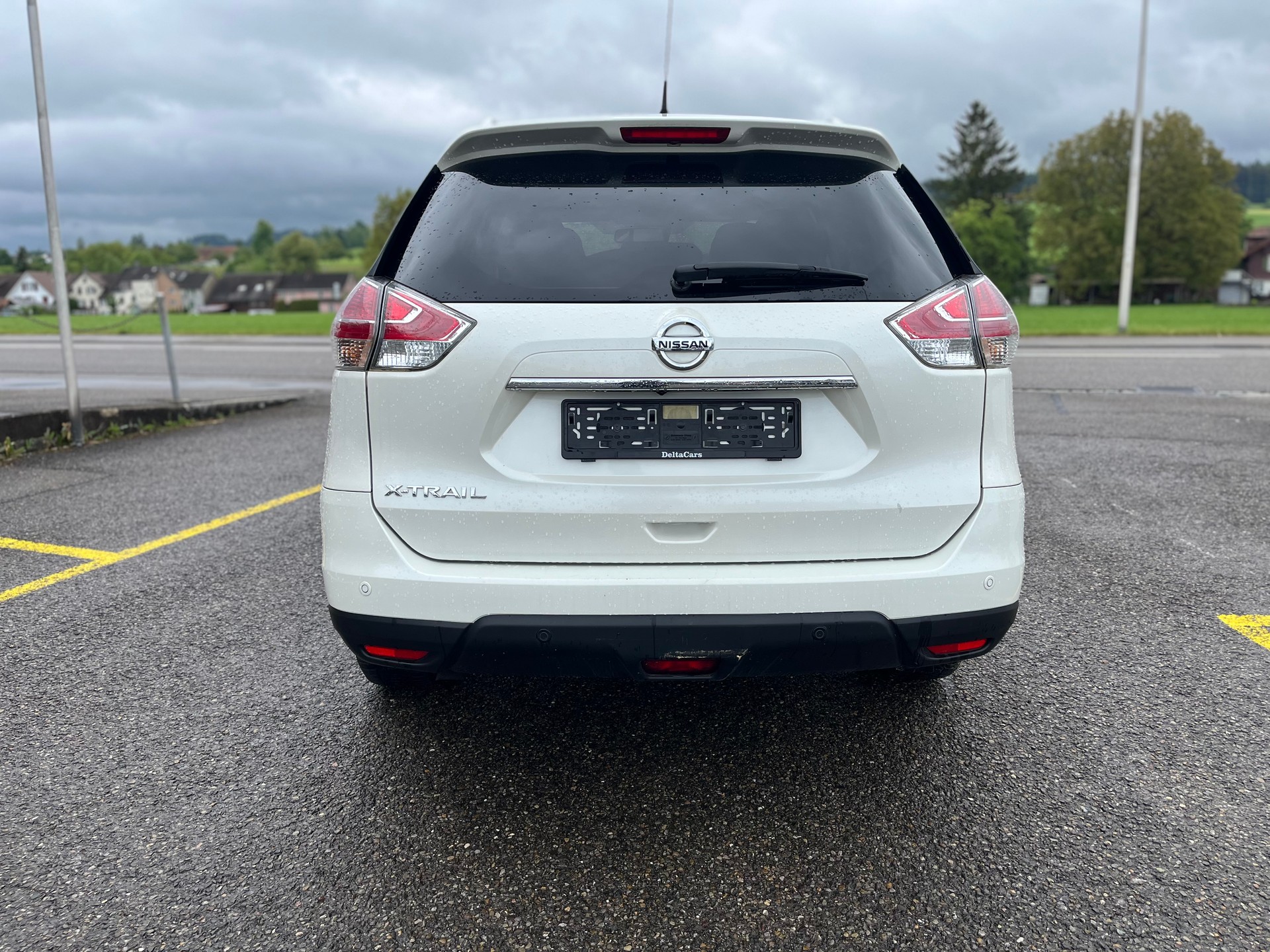 NISSAN Automat Diesel mit 8 fach reifen alle mit Alufelge Euro B6b-image-2