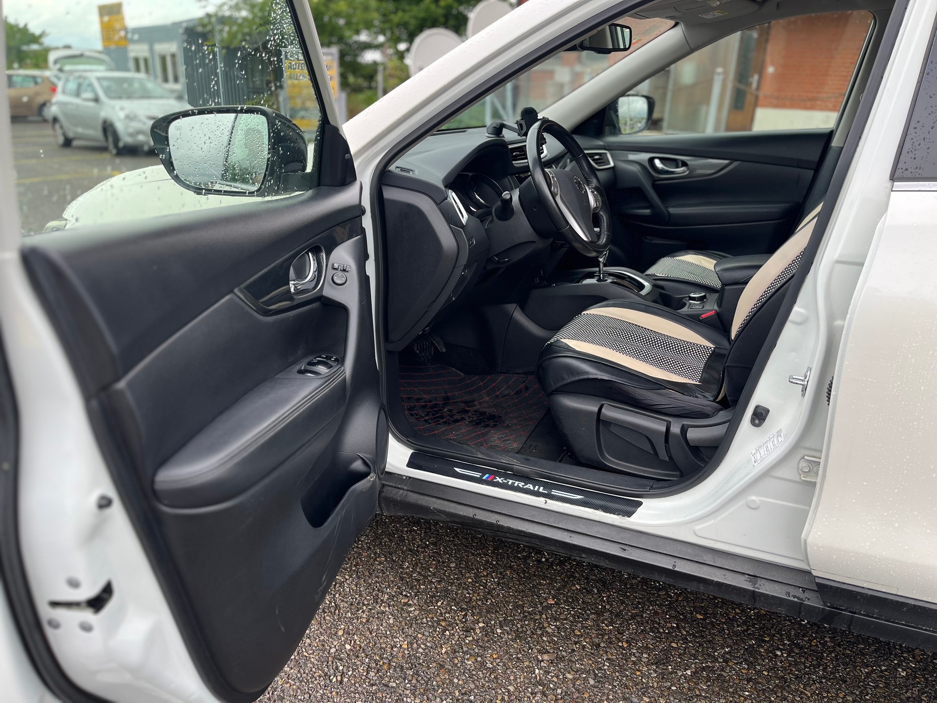 NISSAN Automat Diesel mit 8 fach reifen alle mit Alufelge Euro B6b-image-13