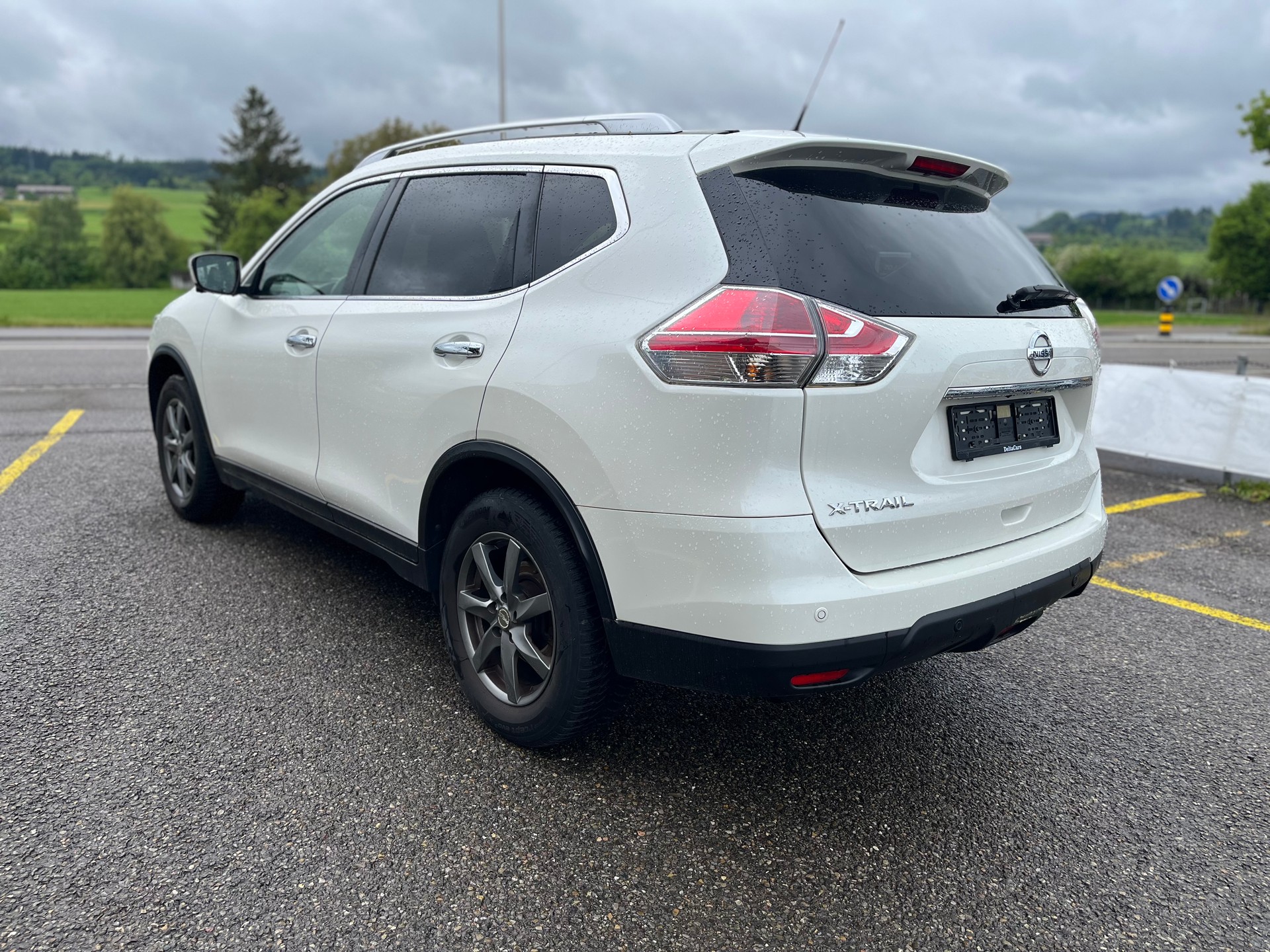 NISSAN Automat Diesel mit 8 fach reifen alle mit Alufelge Euro B6b-image-4