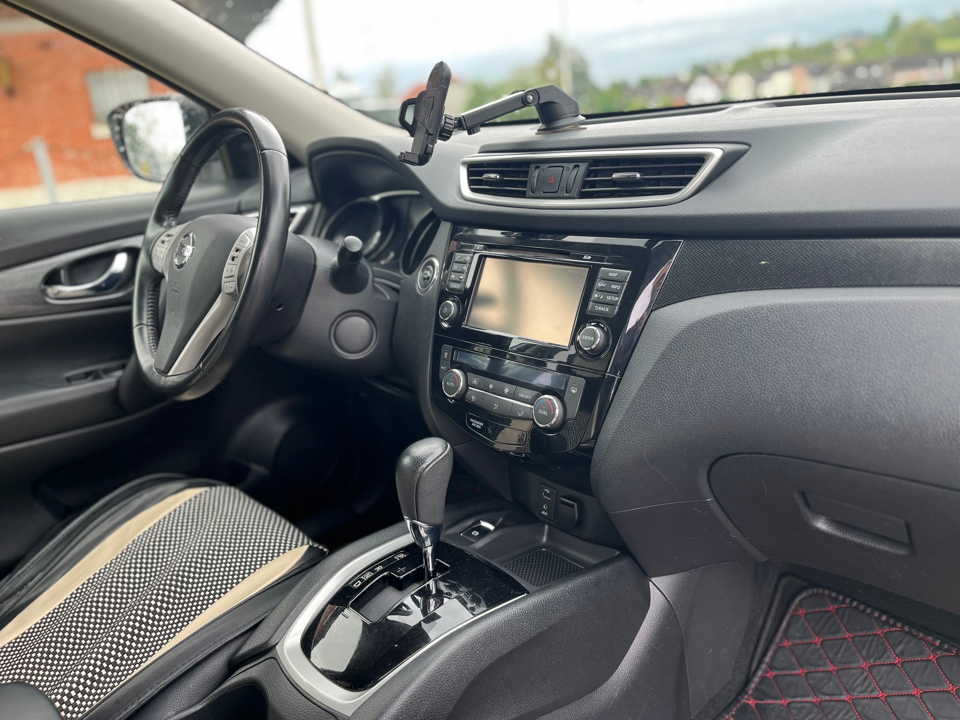 NISSAN Automat Diesel mit 8 fach reifen alle mit Alufelge Euro B6b-image-11