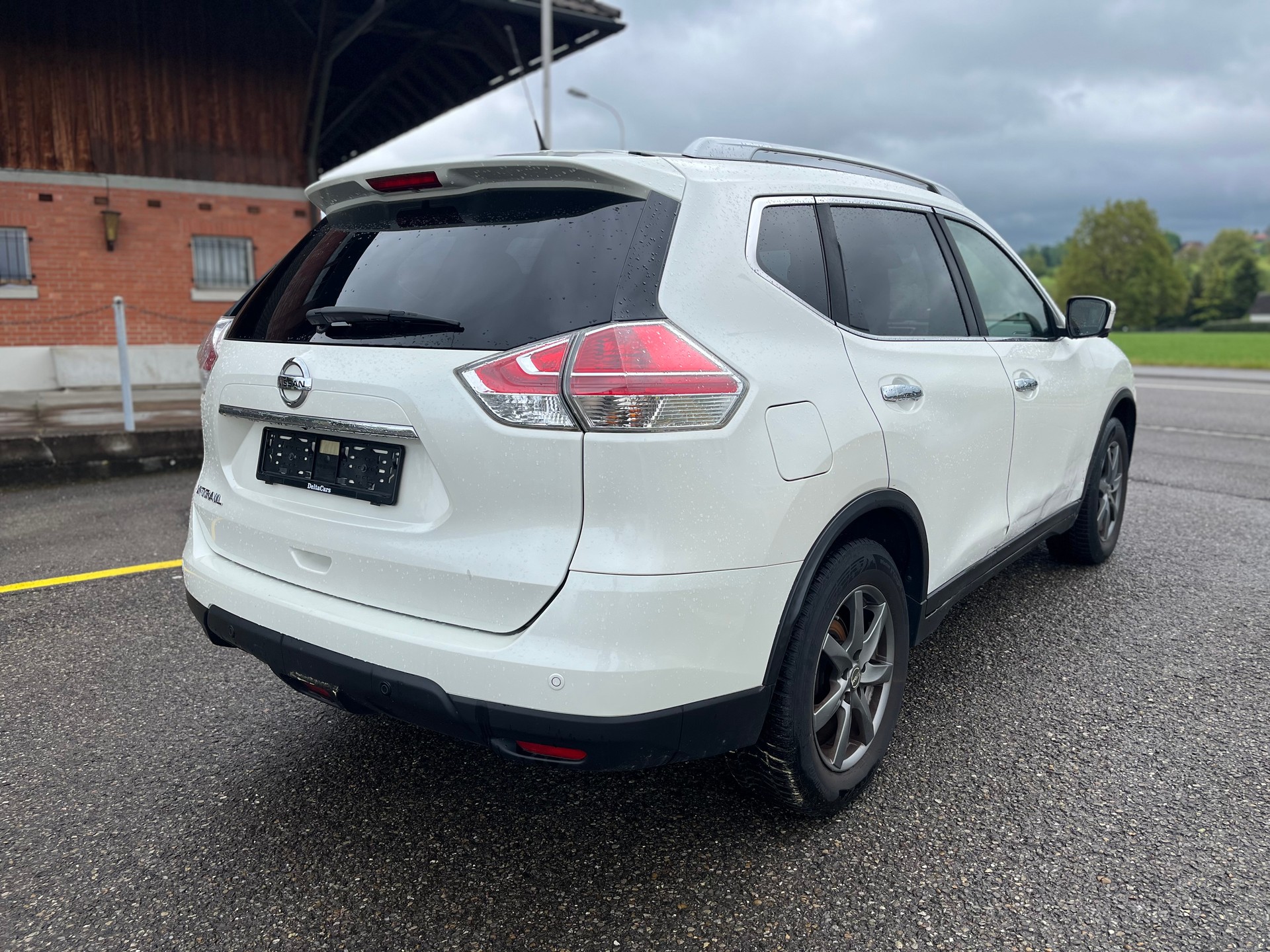 NISSAN Automat Diesel mit 8 fach reifen alle mit Alufelge Euro B6b-image-3