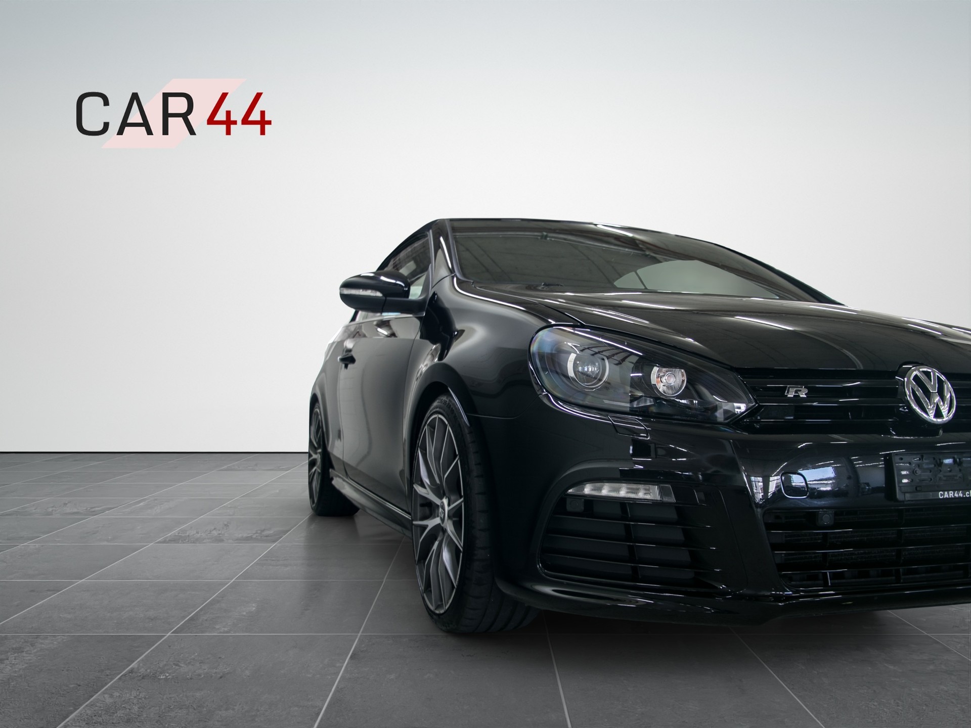 VW Golf Cabrio 2.0 TSI R DSG-image-15