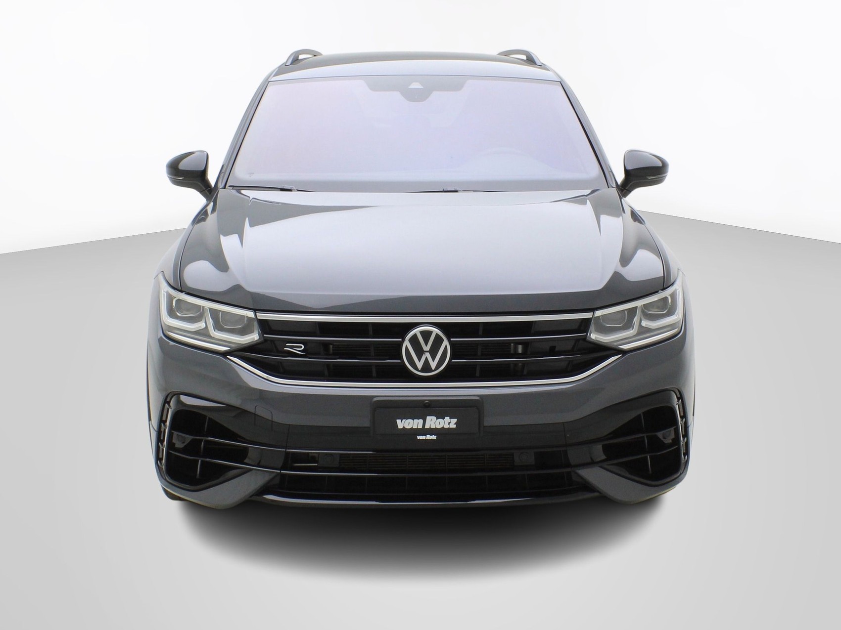 VW Tiguan 2.0 TSI DSG R Black Style 4Motion-image-4