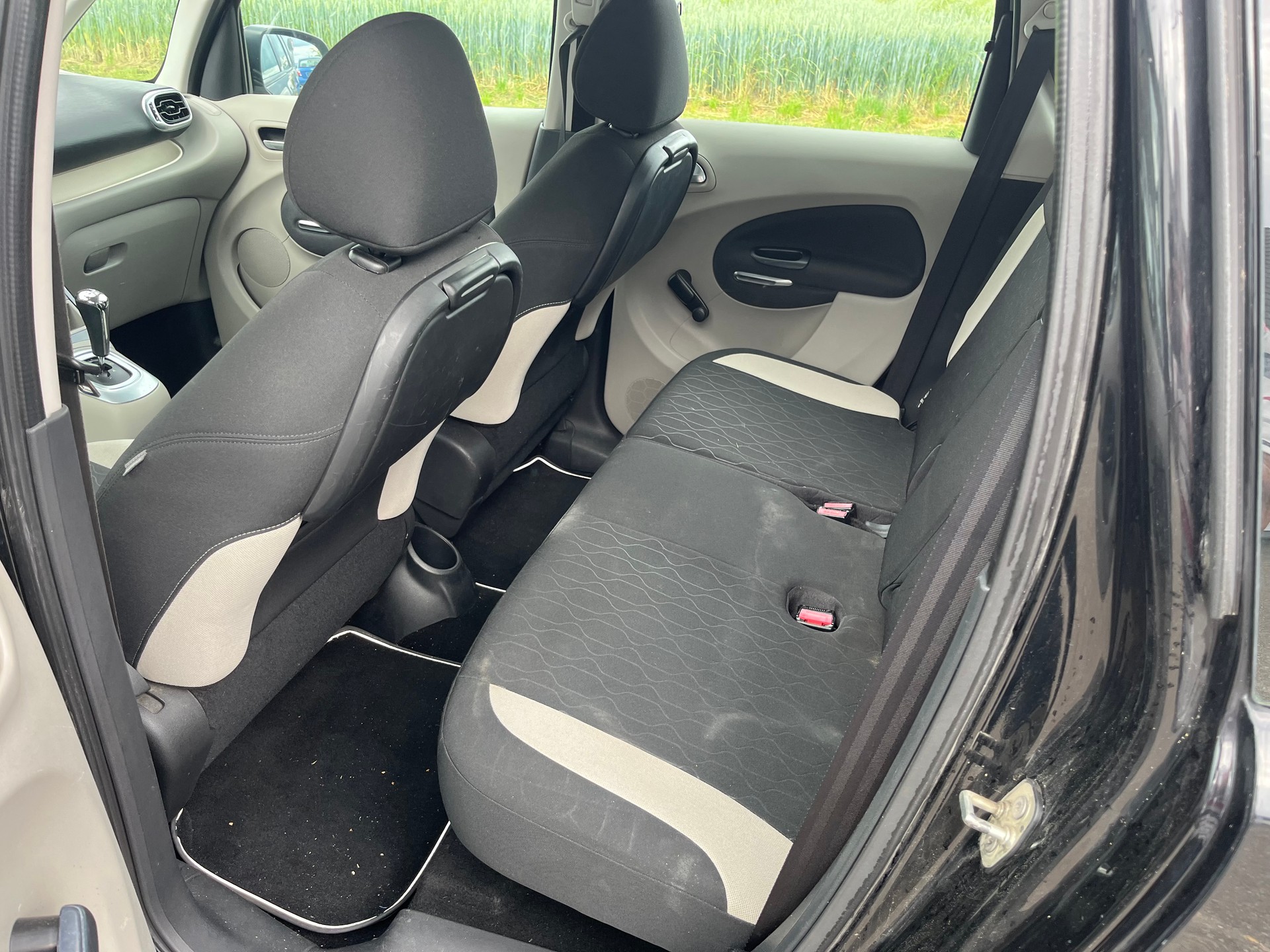 CITROEN C3 Picasso 1.6 HDi Rossignol EGS6-image-7
