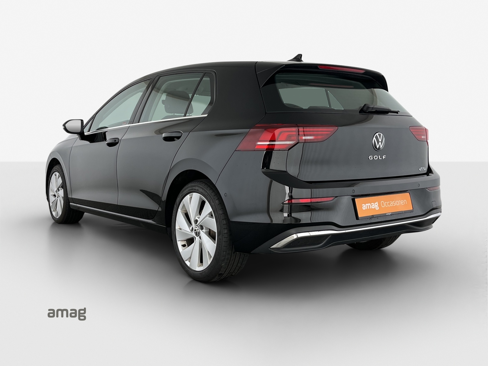 VW Golf 1.5 e TSI mHEV Style DSG-image-2