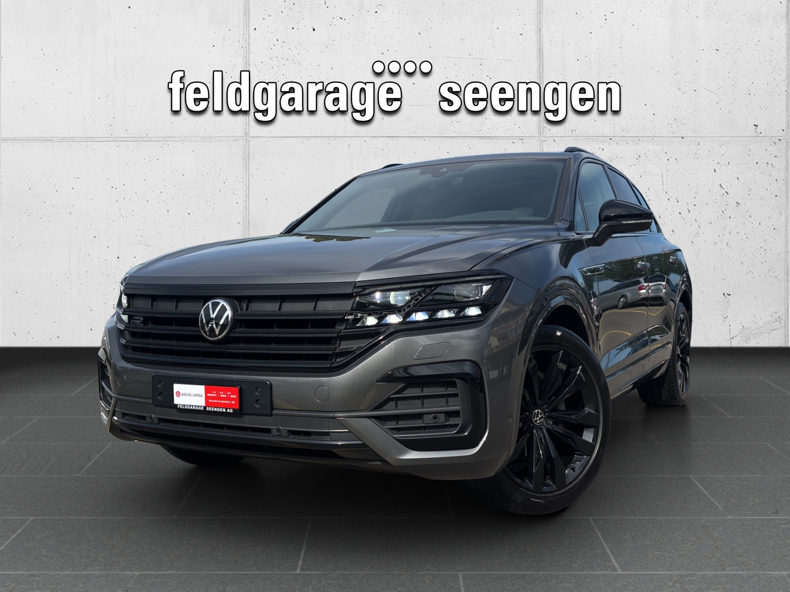 VW Touareg 3.0 TDI R Line Tiptronic mit AHK, Allradlenkung & Standheizung-image-0