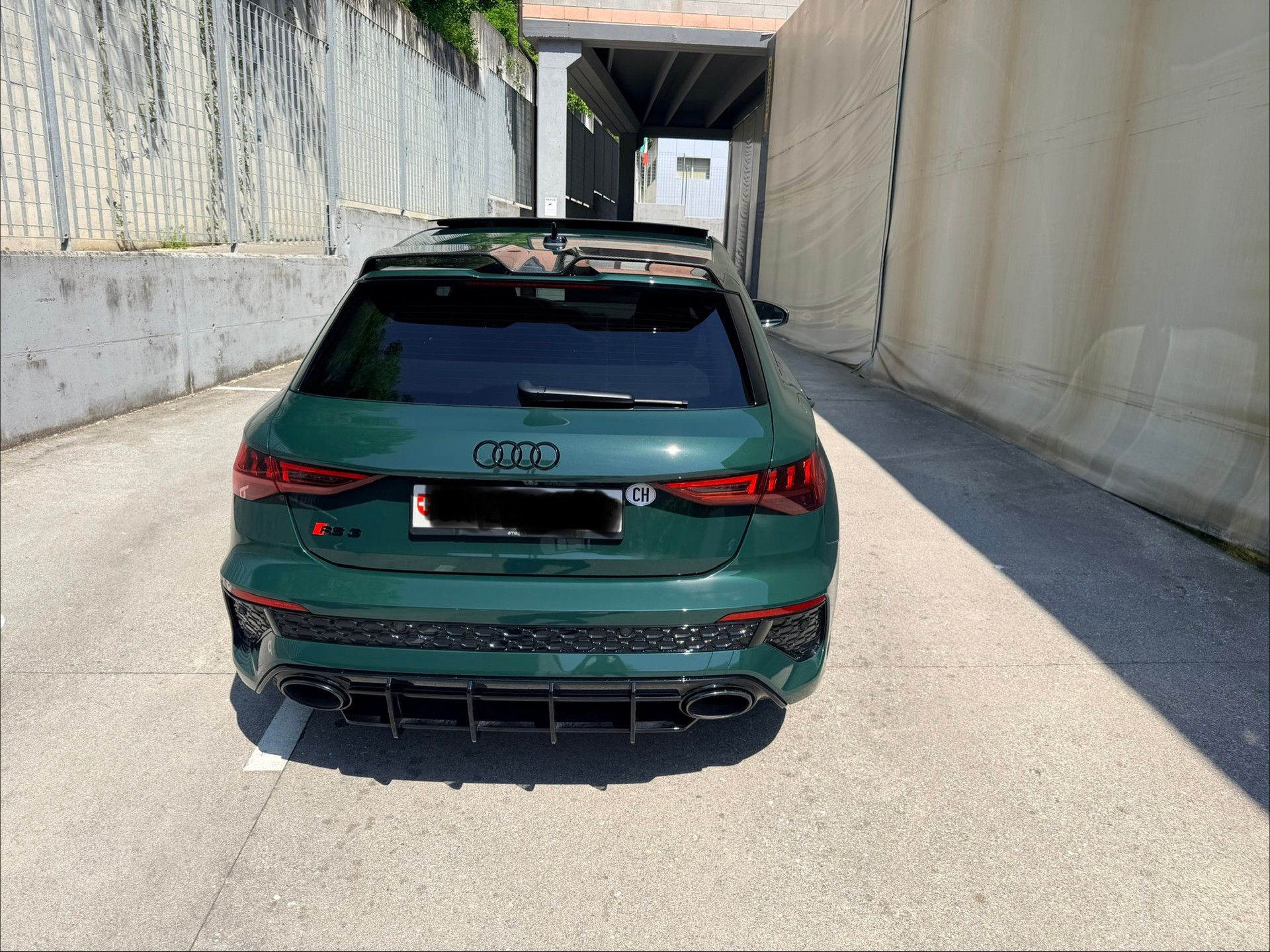 AUDI 2.5 TFSI quattro S-Tronic-image-1