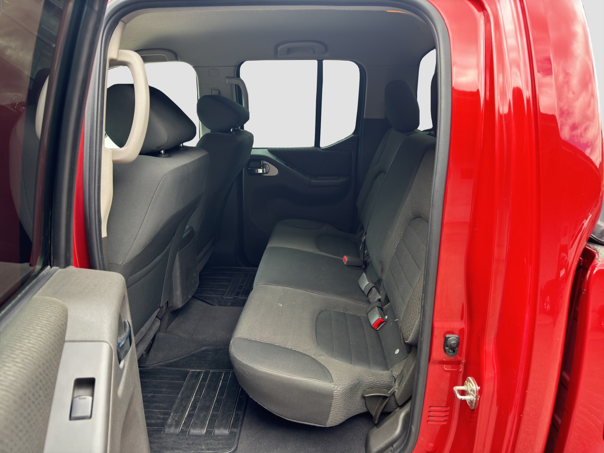 NISSAN Navara Double Cab LE 2.5 dCi 4WD-image-9