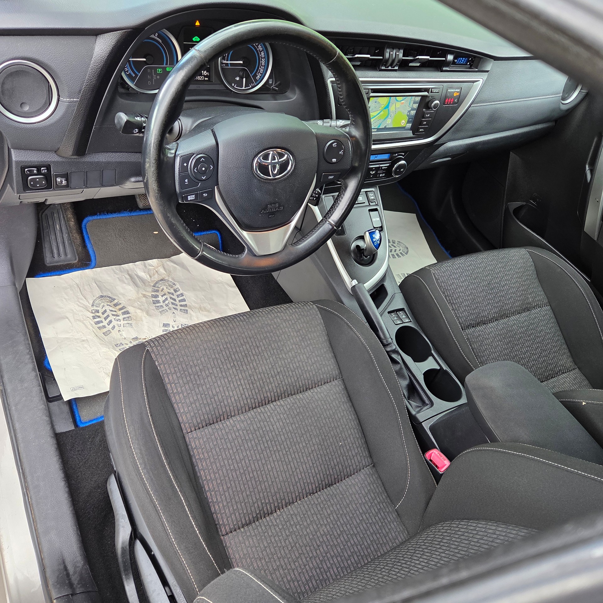 TOYOTA Auris Touring Sports 1.8 16V HSD Linea Sol-image-11