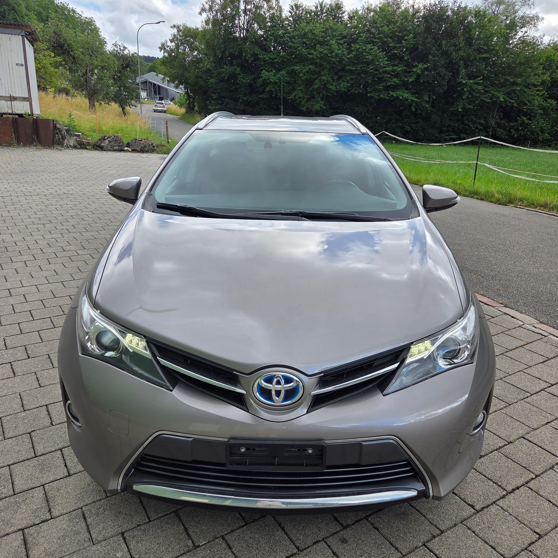 TOYOTA Auris Touring Sports 1.8 16V HSD Linea Sol-image-7