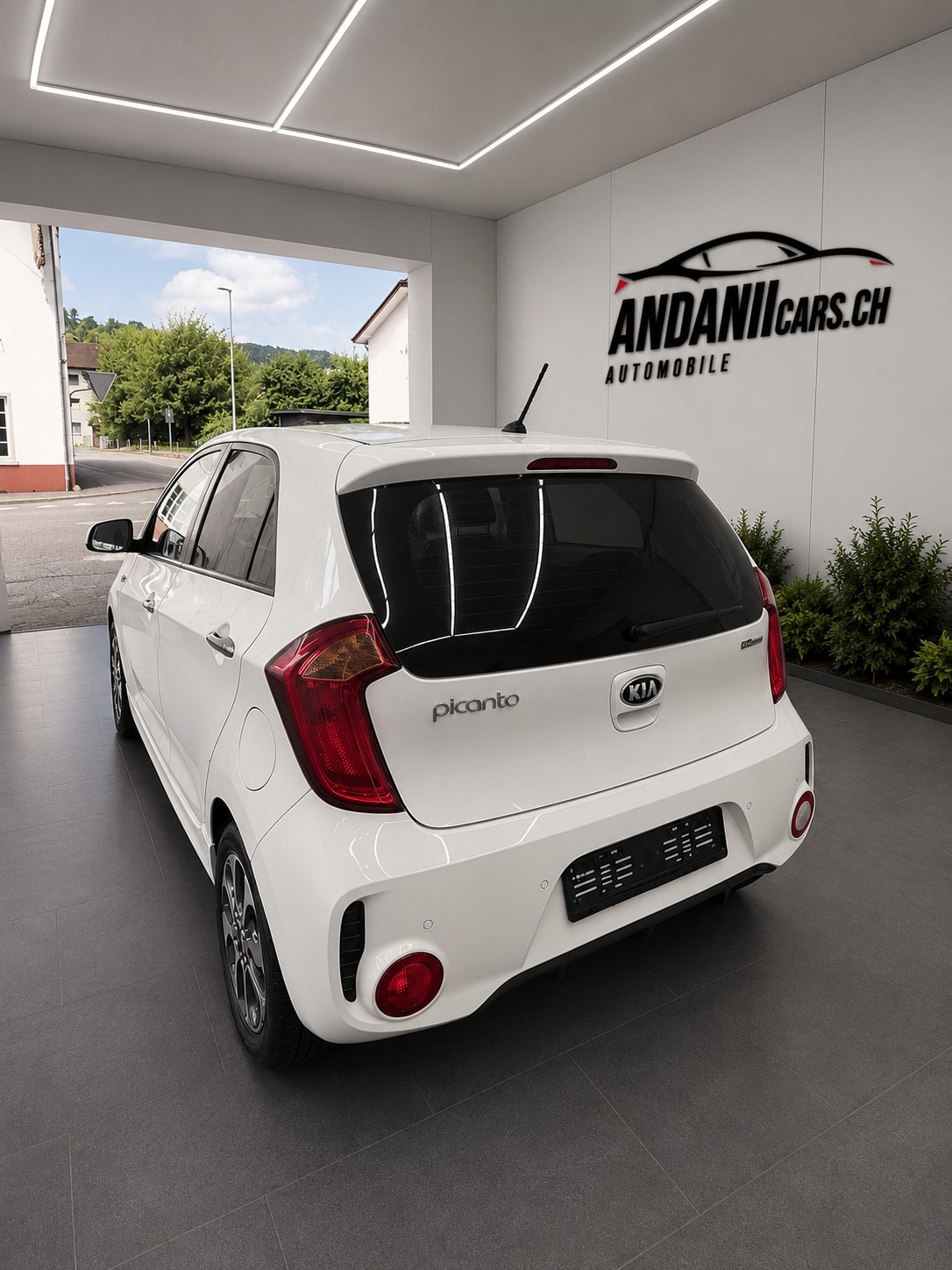 KIA PICANTO-image-1