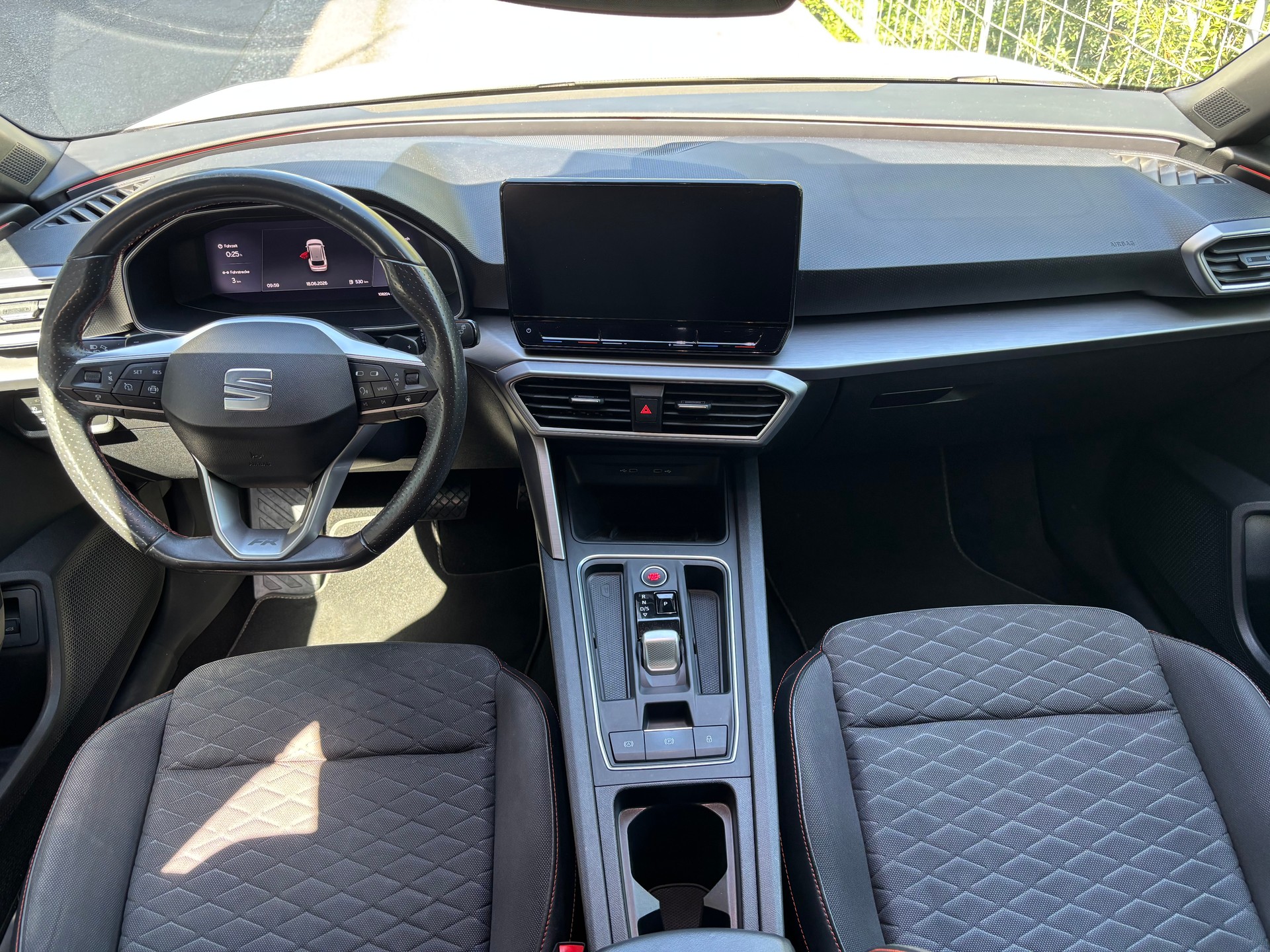 SEAT Leon ST 1.5 eTSI mHEV DSG Hola FR-image-7