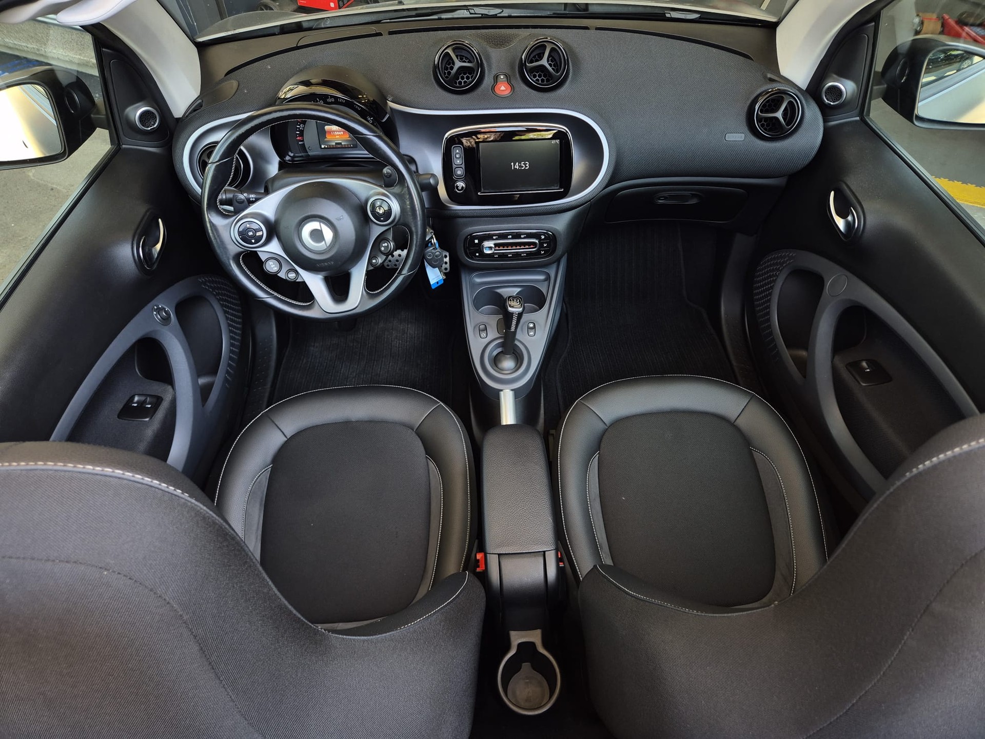 SMART fortwo Brabus twinmatic-image-12