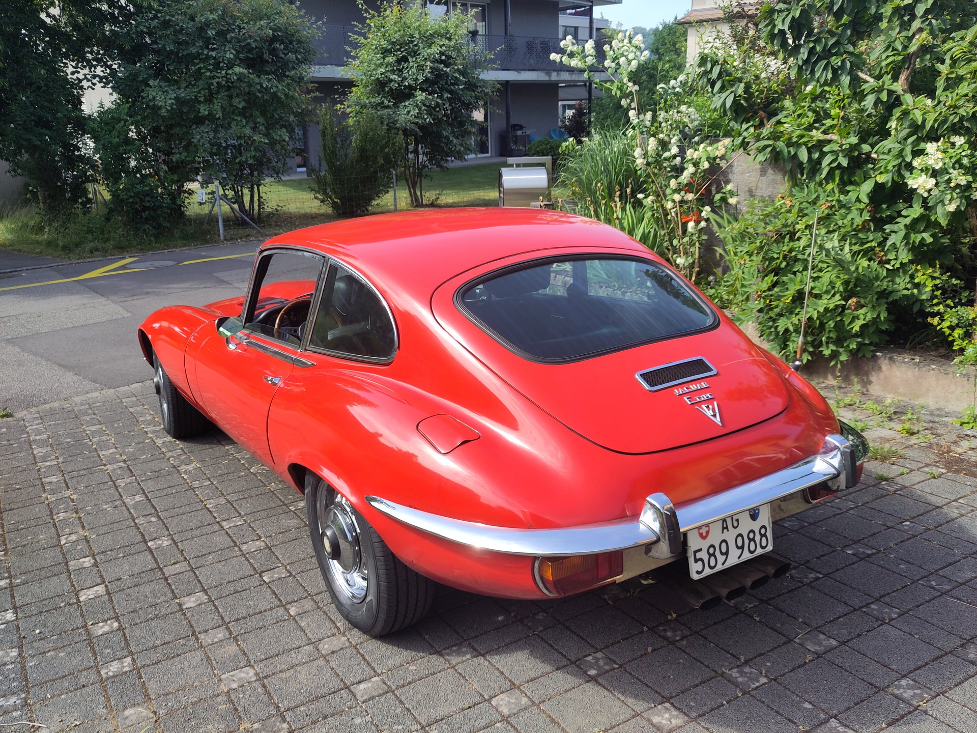 JAGUAR E-Type Series 3 V12-image-3