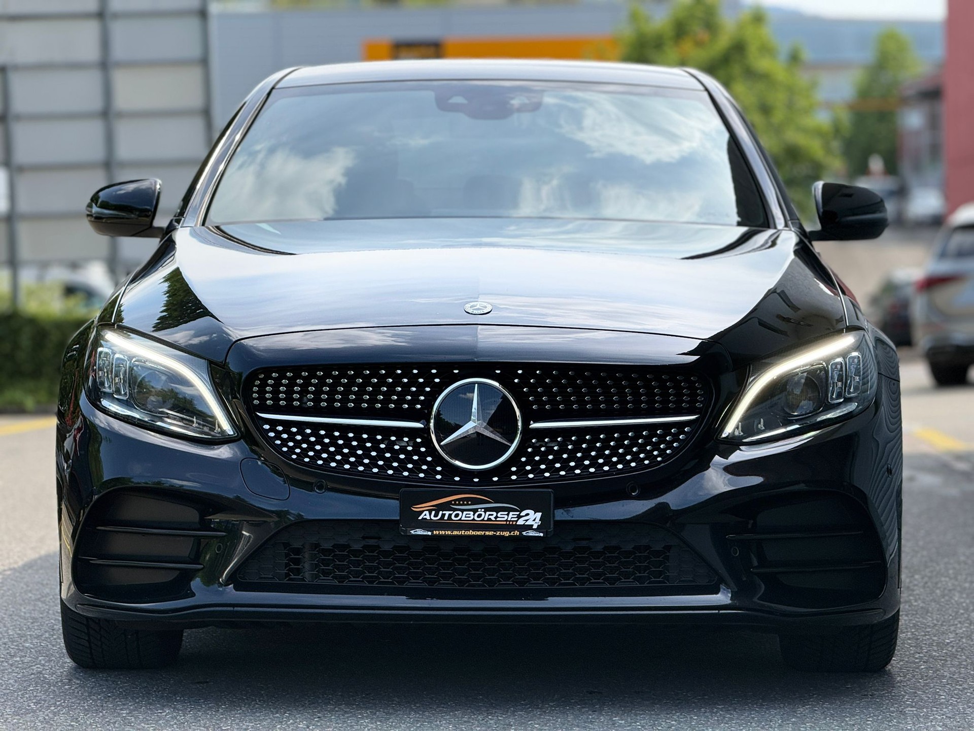 MERCEDES-BENZ C 220 d AMG Line 4matic-showroom-element-2