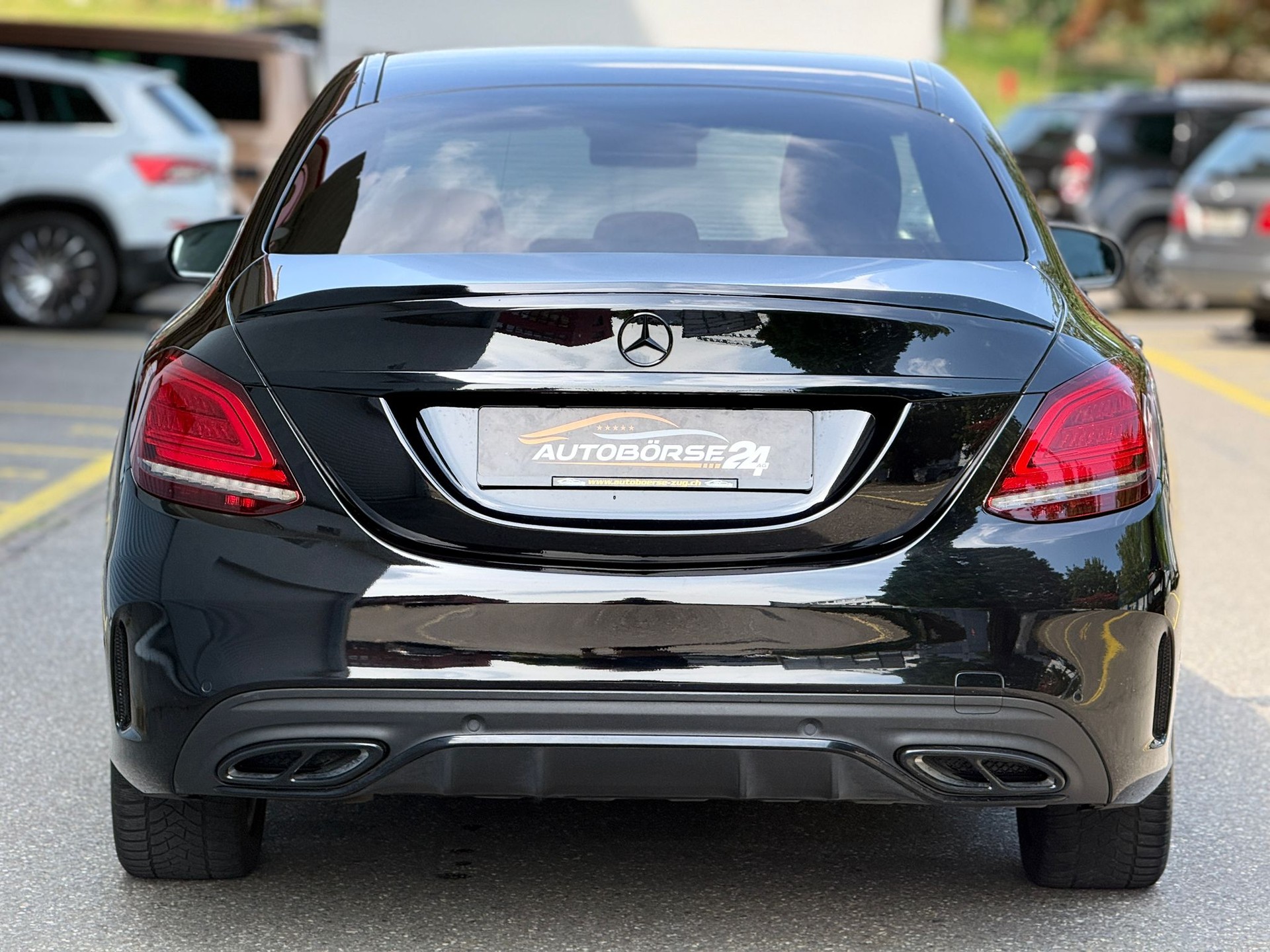 MERCEDES-BENZ C 220 d AMG Line 4matic-image-5