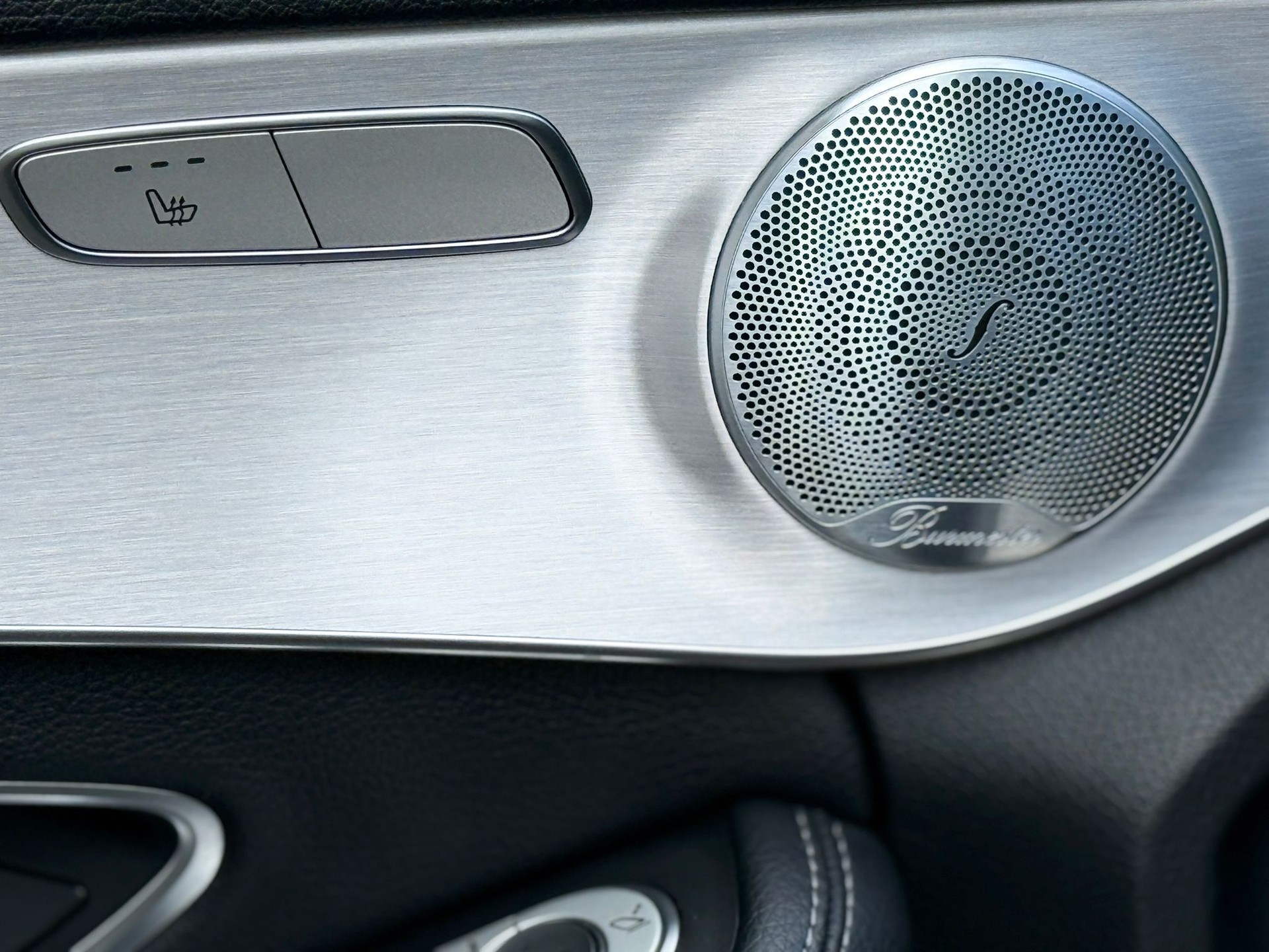 MERCEDES-BENZ C 220 d AMG Line 4matic-image-7