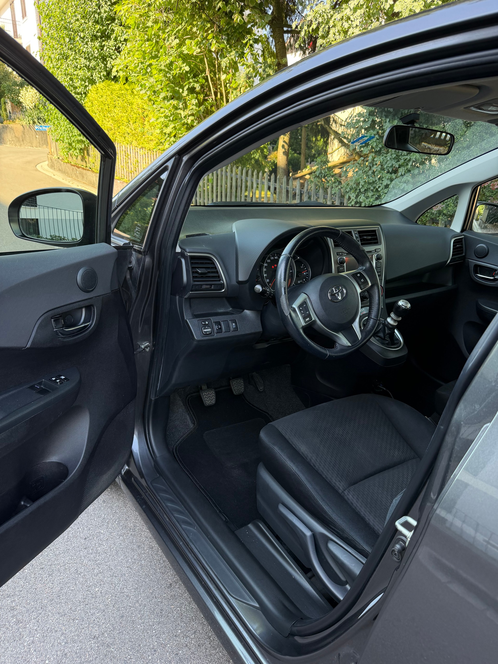 TOYOTA Verso-S 1.33 Linea Luna/ FRISCH AB MFK & SERVICE. ** 79000. KM**-image-8