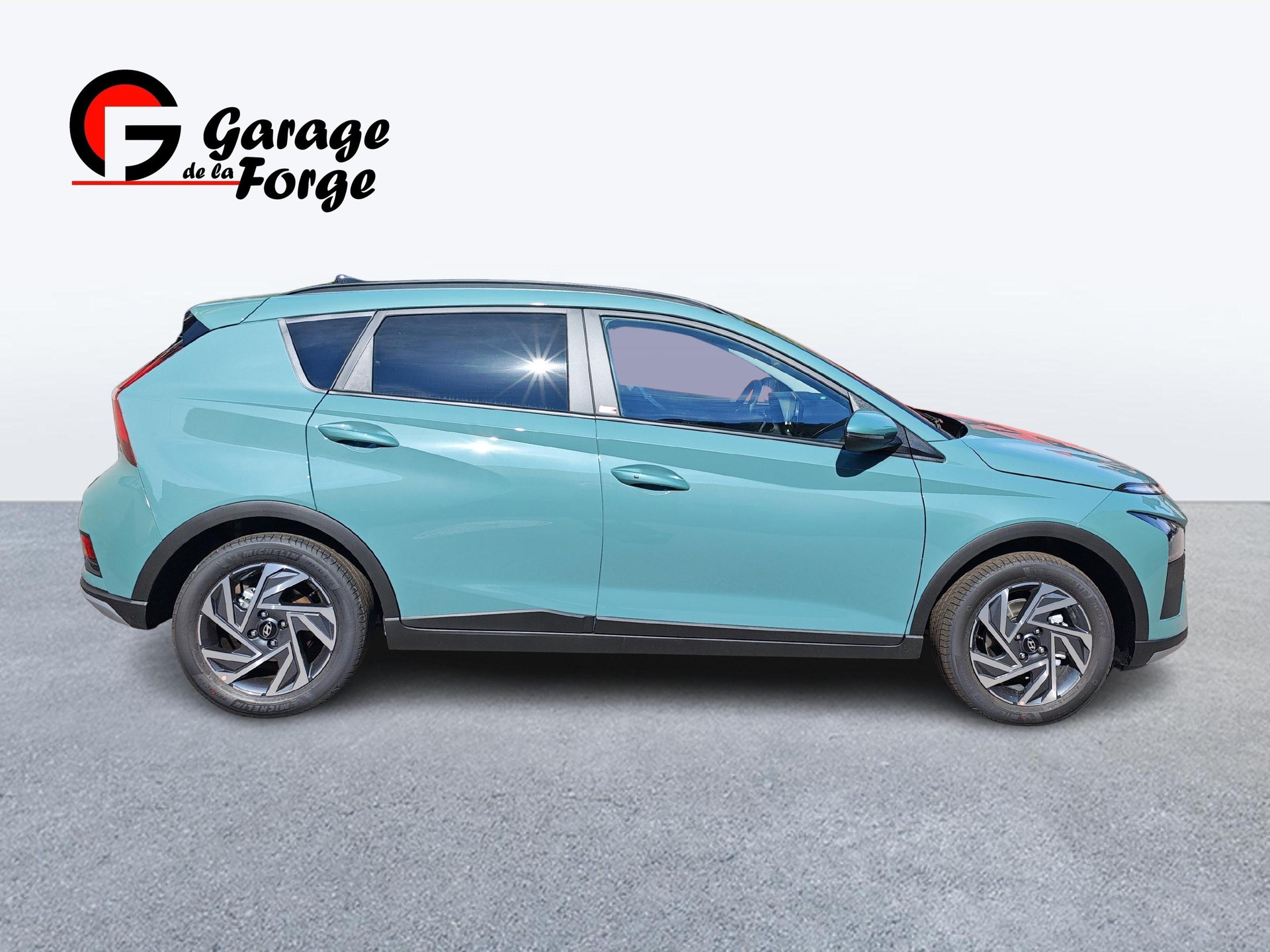 HYUNDAI Bayon 1.0 T-GDi Amplia Mangrove Green-image-4