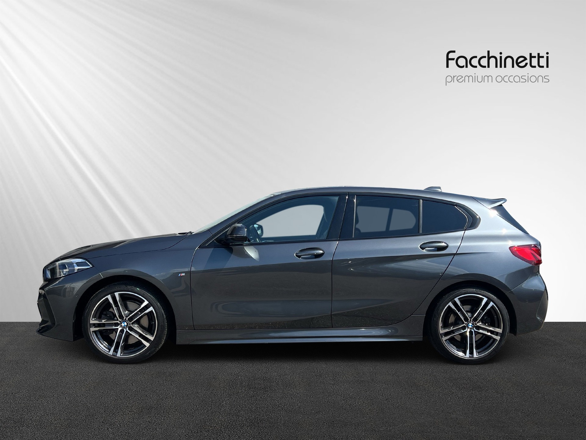 BMW 120d xDrive Steptronic Pure M Sport-image-1