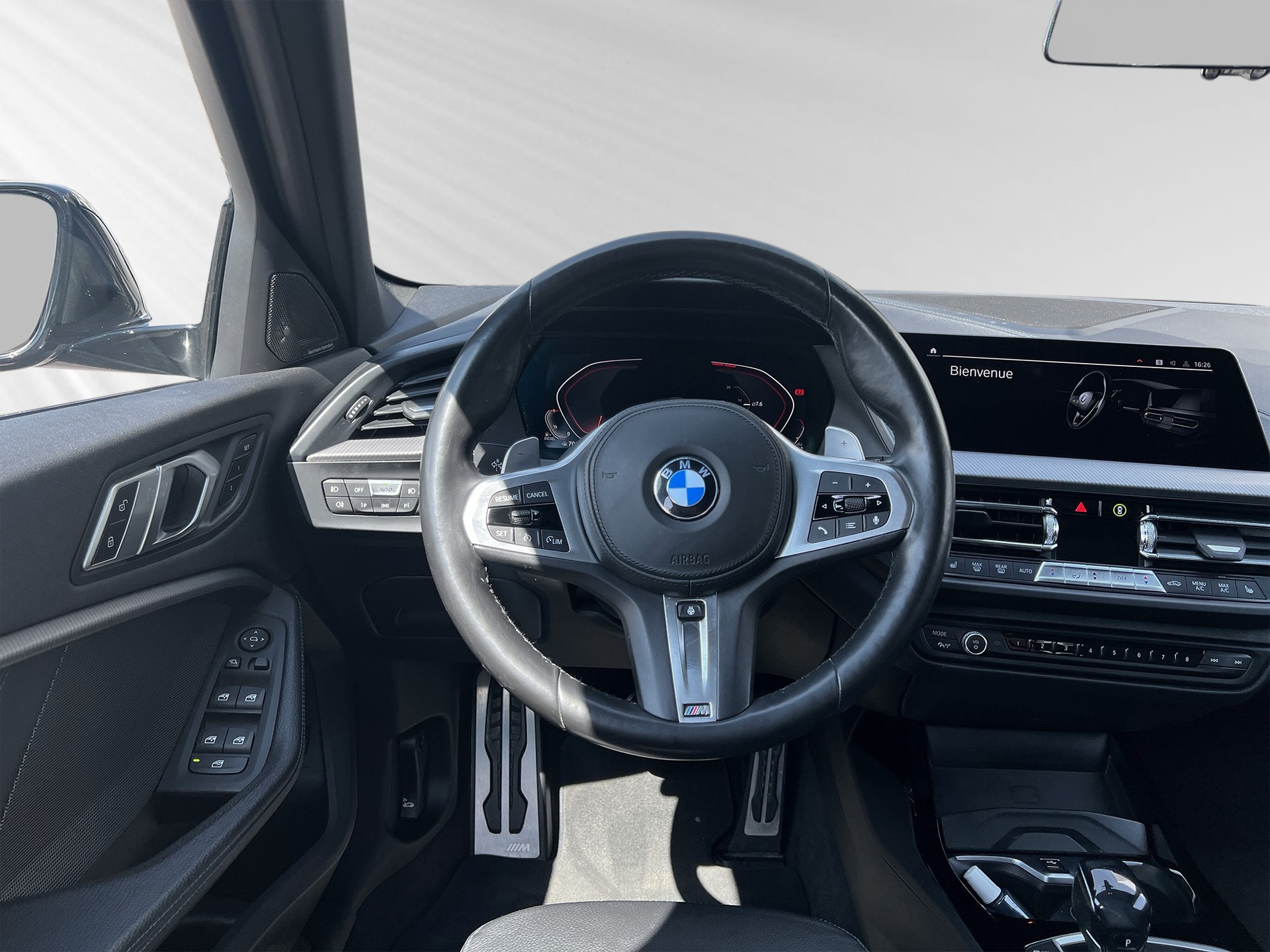 BMW 120d xDrive Steptronic Pure M Sport-image-4