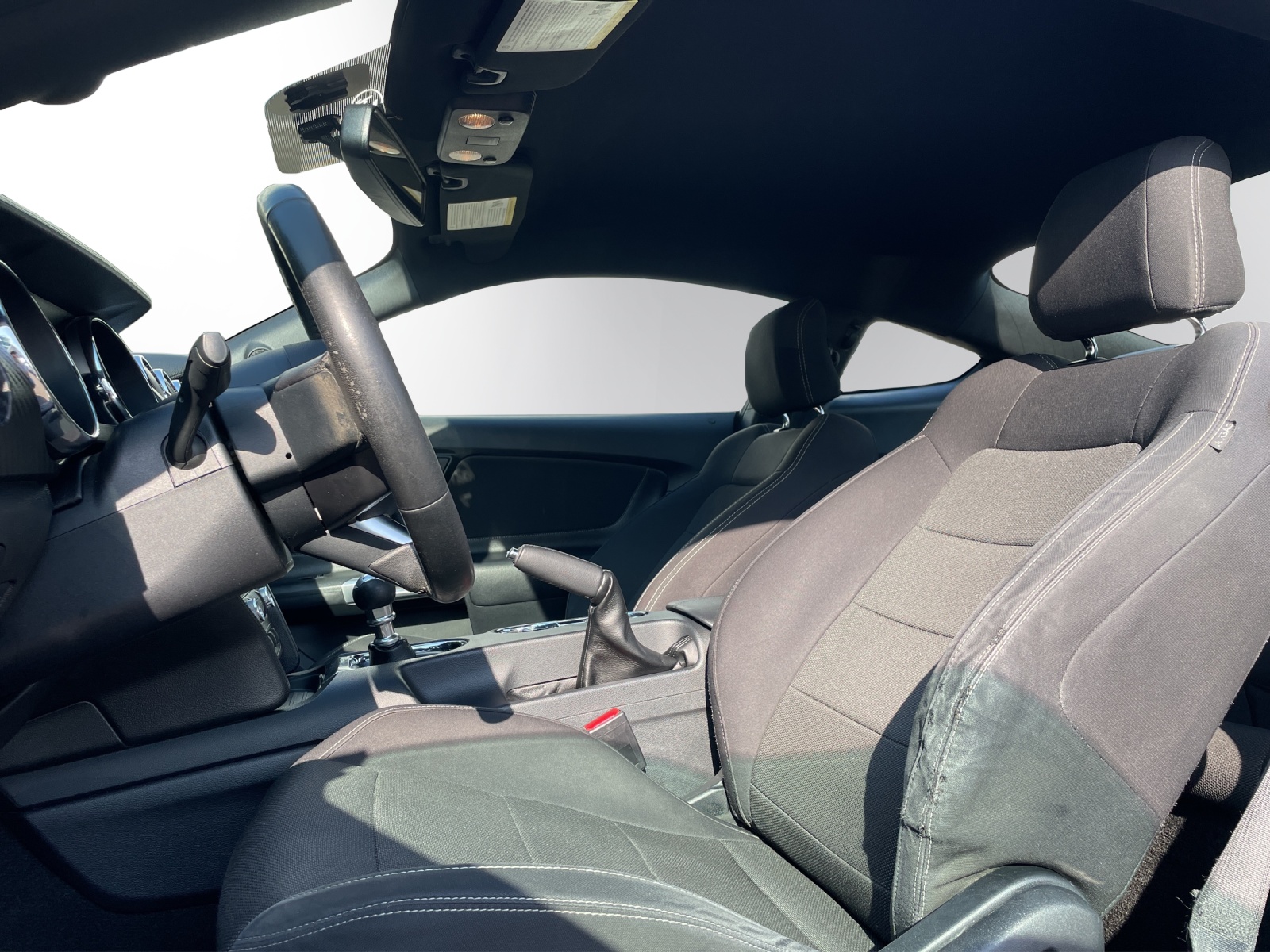 FORD MUSTANG-image-9