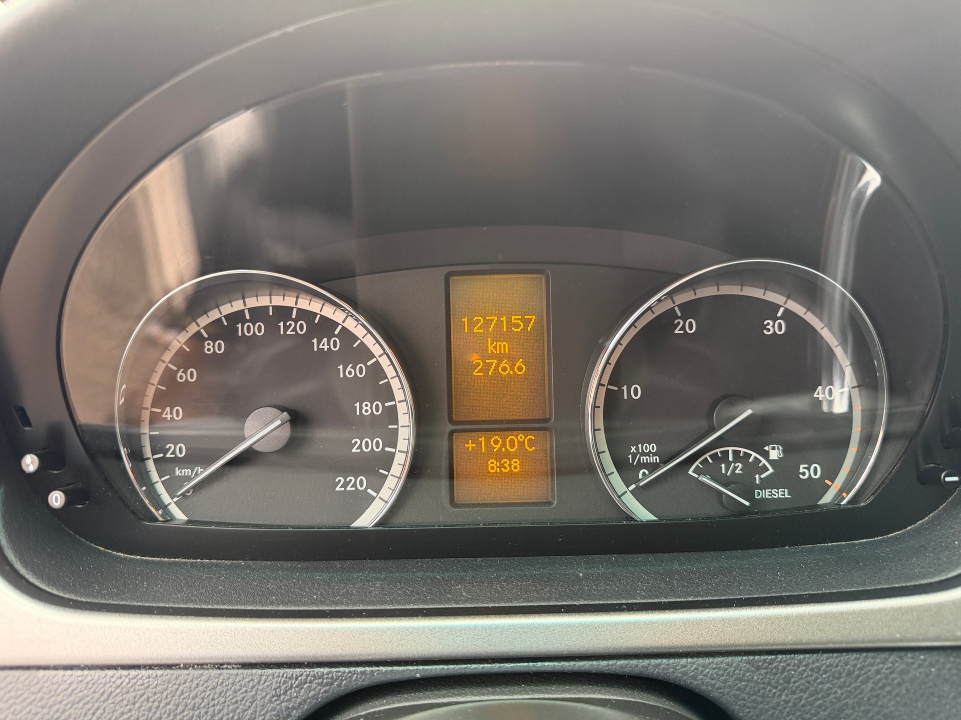 MERCEDES-BENZ Viano 3.0 CDI Blue Efficiency Trend A-image-10