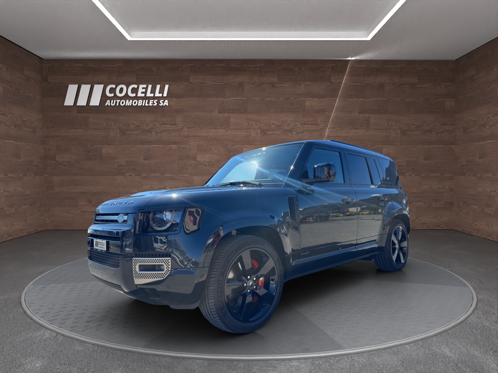 LAND ROVER Defender 110 3.0 D I6 300 X-Dynamic SE AWD AT8-image-0