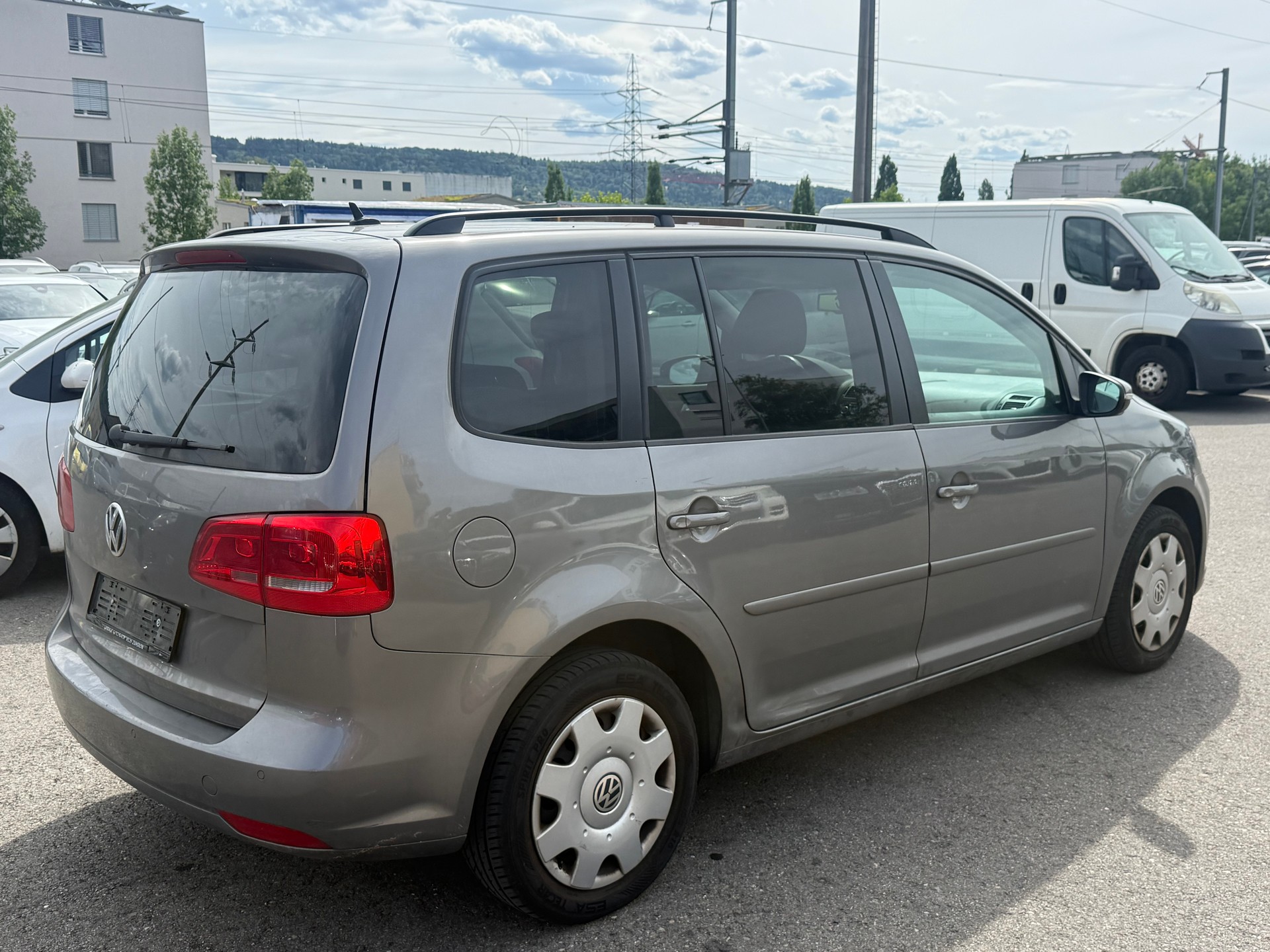 VW Touran 1.4 TSI Trendline-image-3