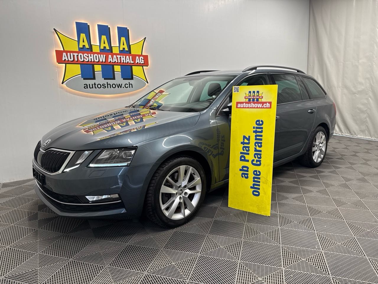 SKODA Octavia Combi 1.8 TSI Ambition 4x4 DSG-image-0
