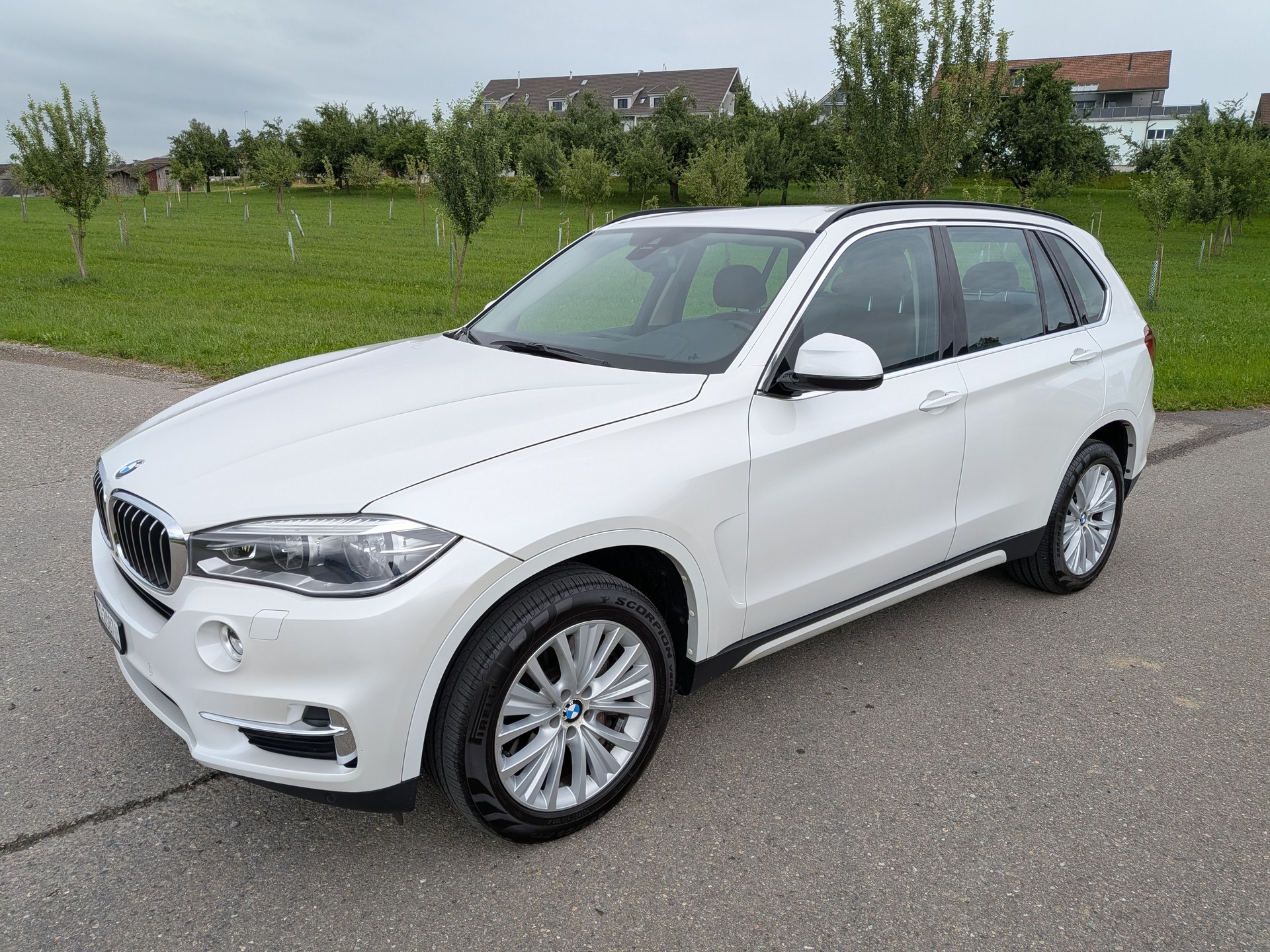 BMW X5 xDrive 50i Steptronic-image-6