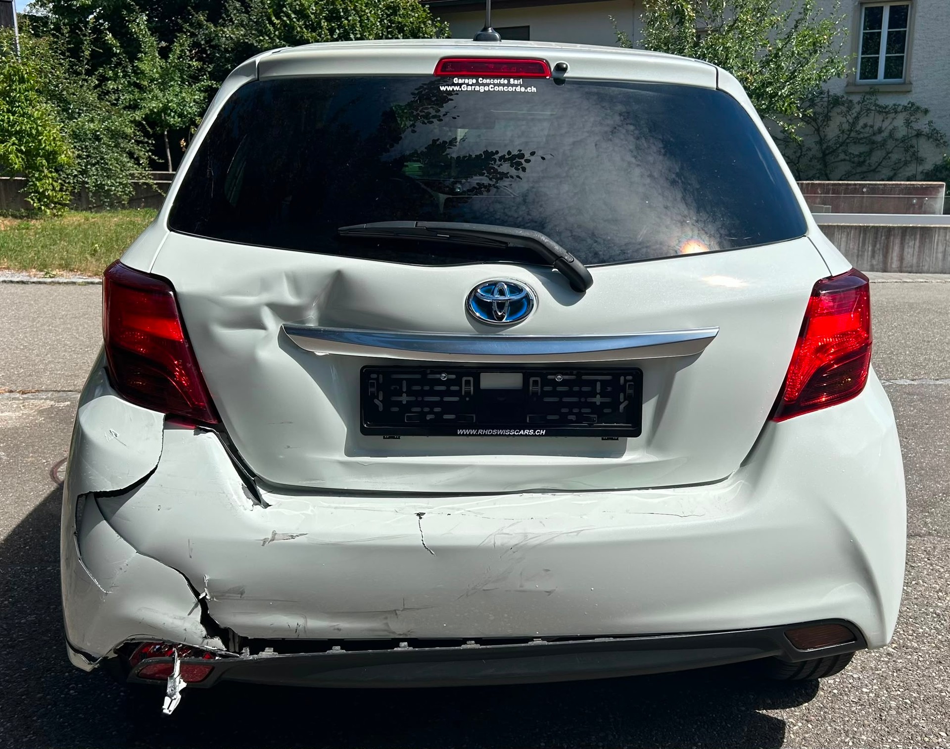 TOYOTA Yaris 1.5 VVT-i Hybrid Luna e-CVT-showroom-element-3