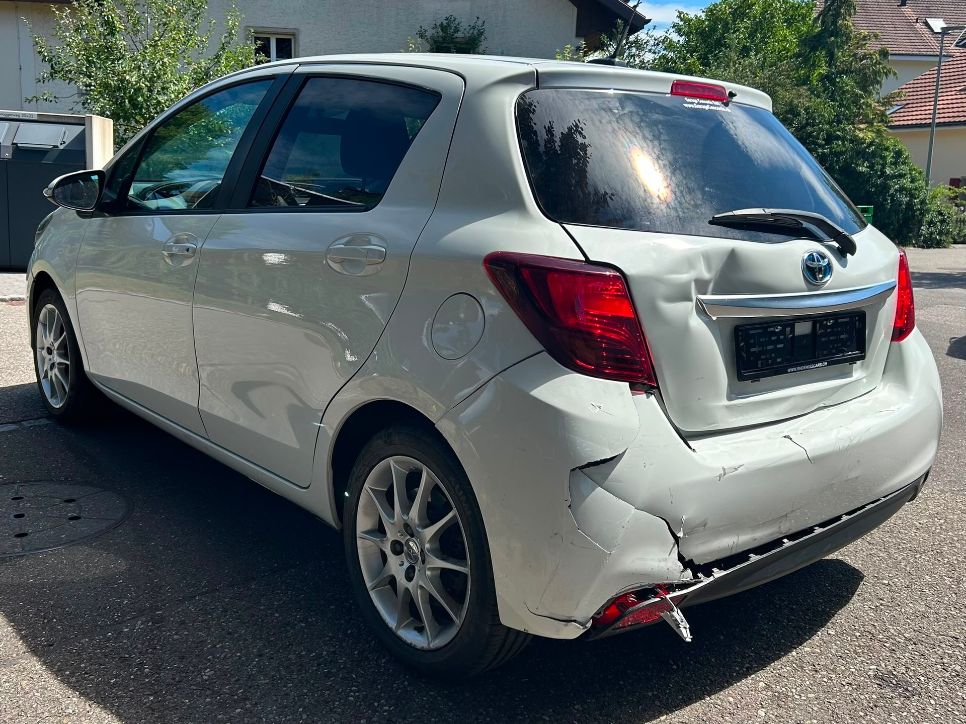 TOYOTA Yaris 1.5 VVT-i Hybrid Luna e-CVT-showroom-element-2