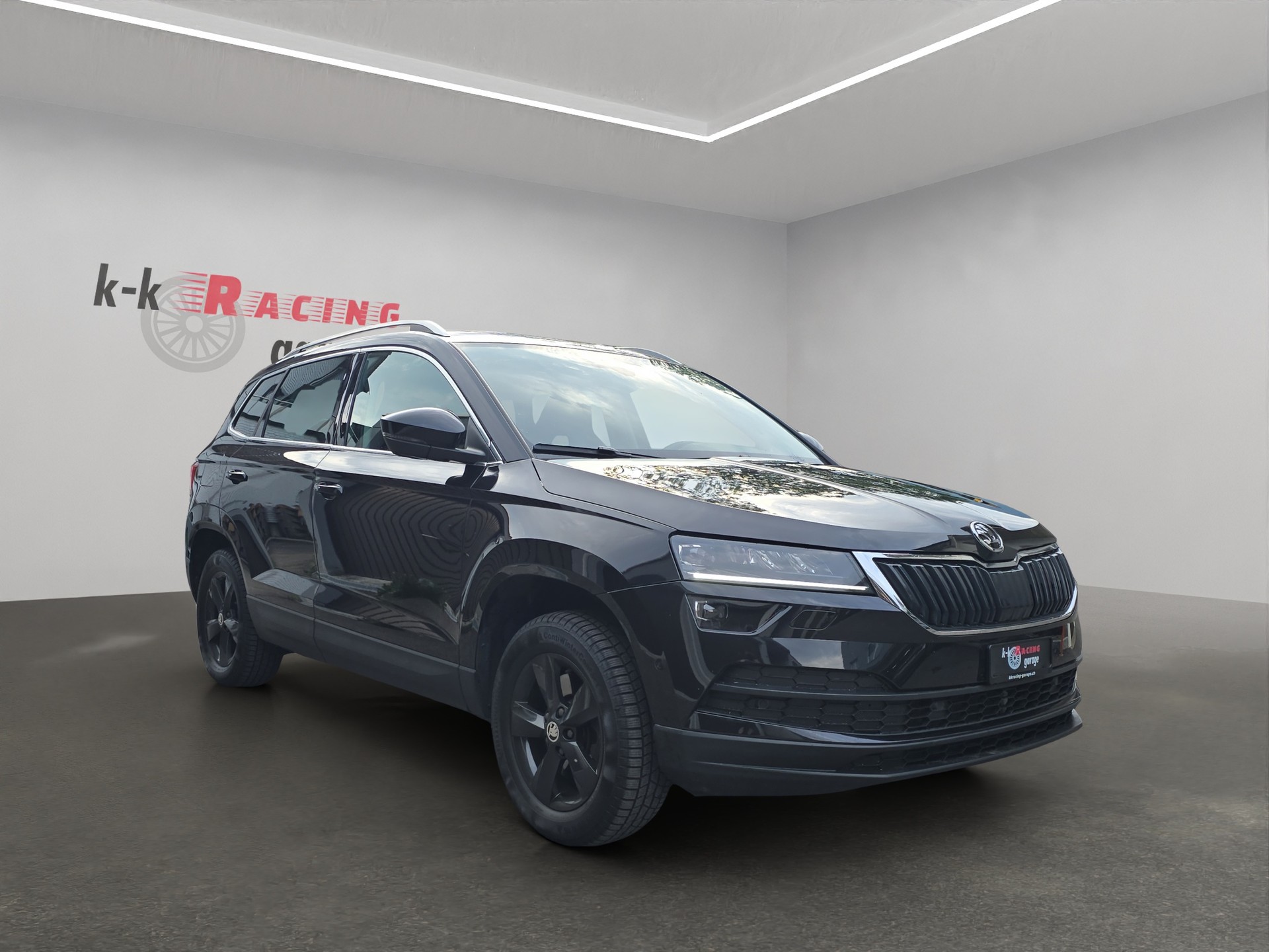 SKODA Karoq 2.0 TDI CR Style 4x4-showroom-element-2