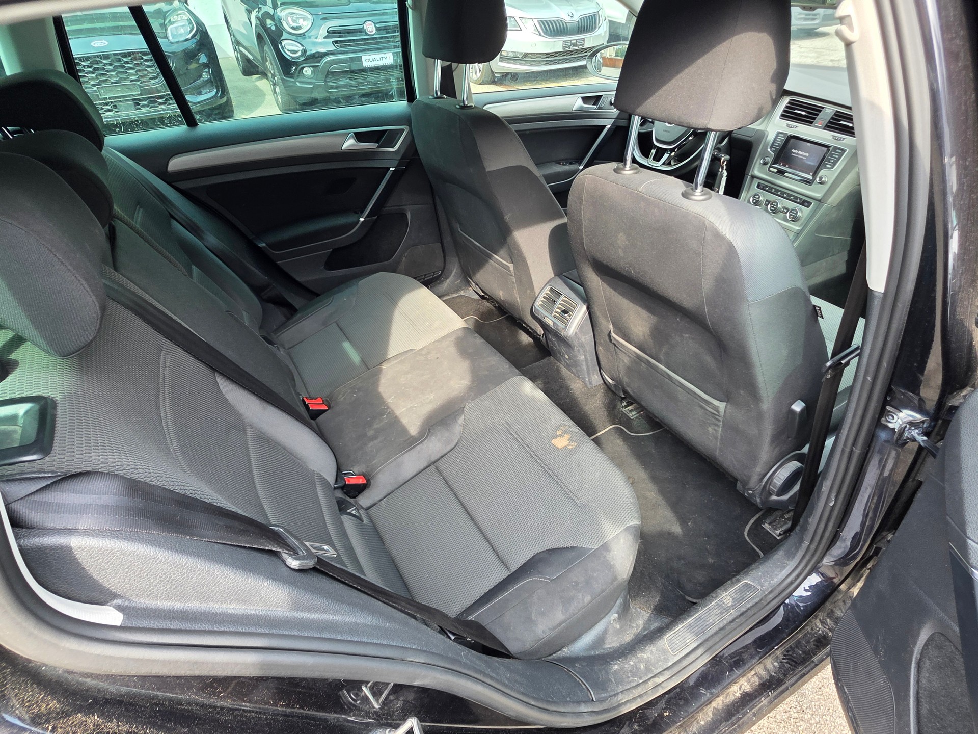 VW Golf Variant 1.4 TSI Comfortline DSG-image-16