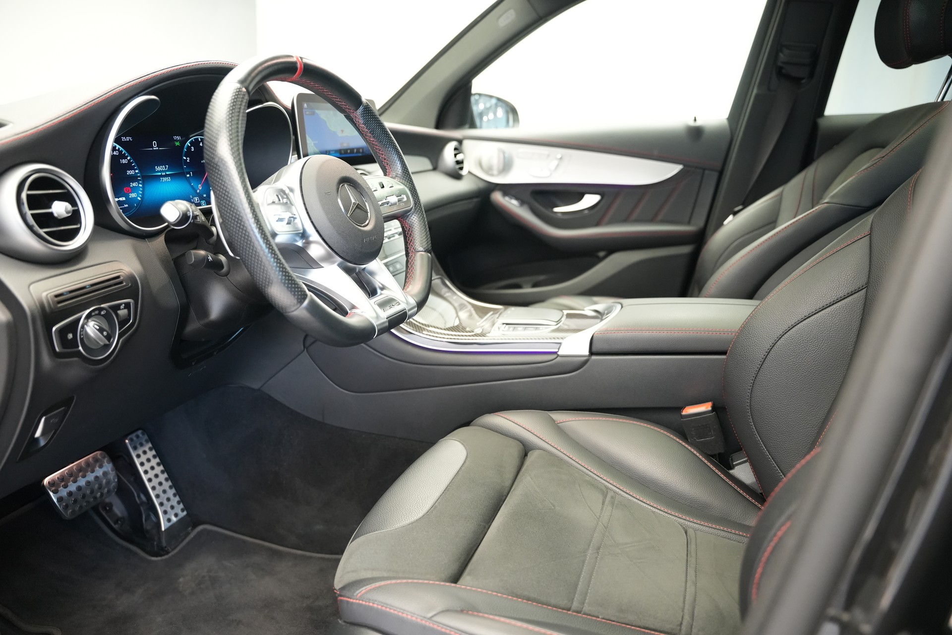 MERCEDES-BENZ GLC 43 AMG 4Matic 9G-Tronic *CH-Fahrzeug* Burmester* *Panorama*-image-10